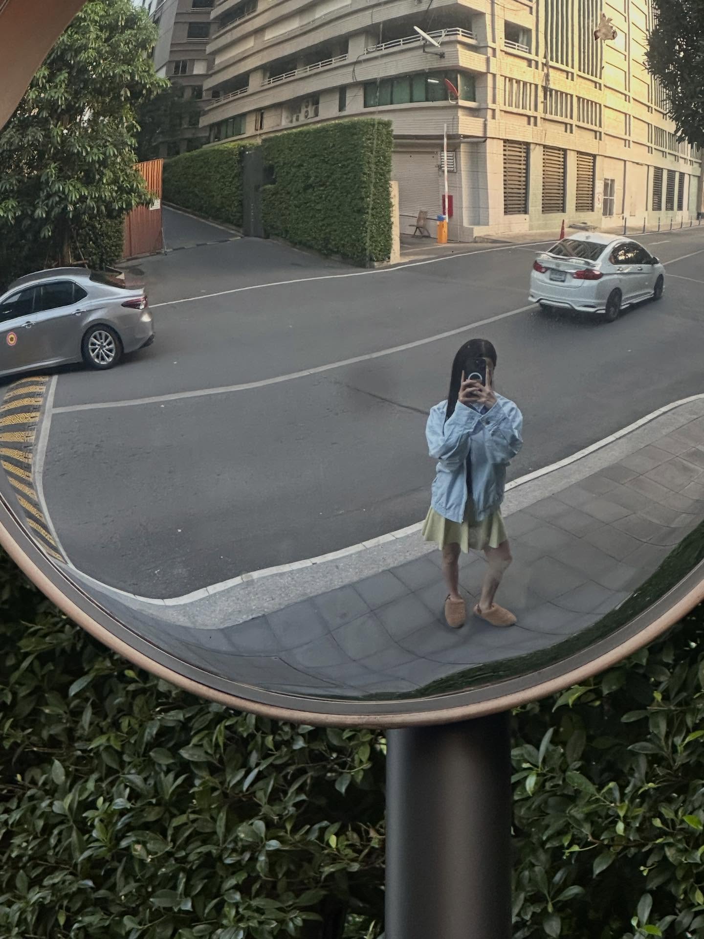 เบคกี้ - รีเบคก้า แพทรีเซีย อาร์มสตรอง