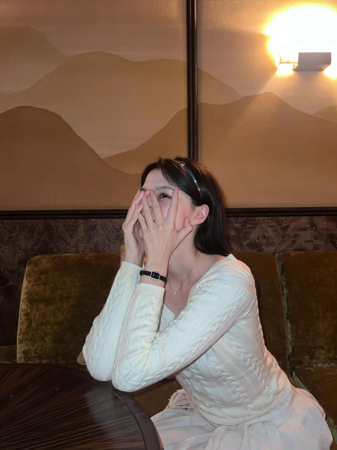 เบคกี้ - รีเบคก้า แพทรีเซีย อาร์มสตรอง