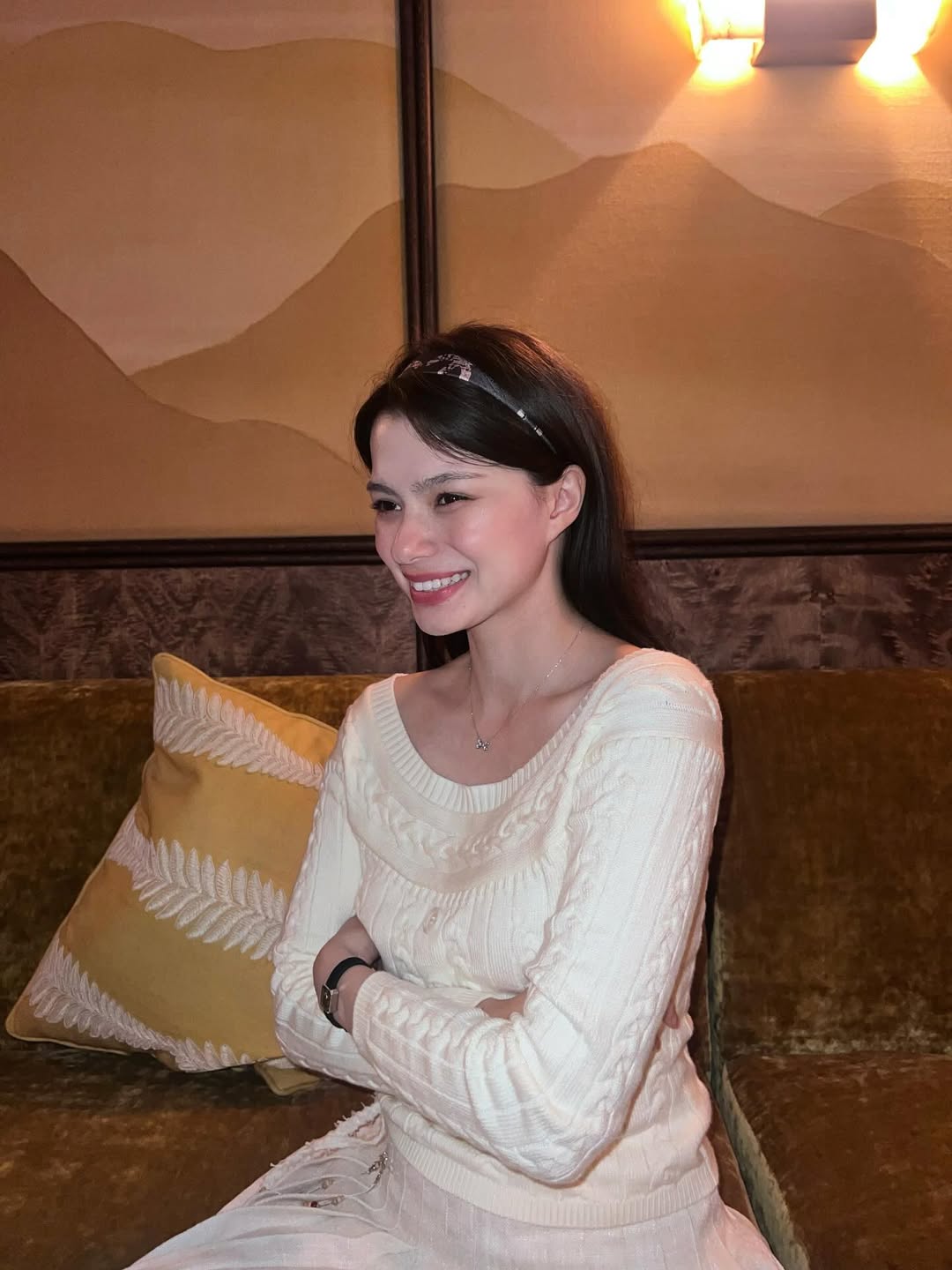 เบคกี้ - รีเบคก้า แพทรีเซีย อาร์มสตรอง