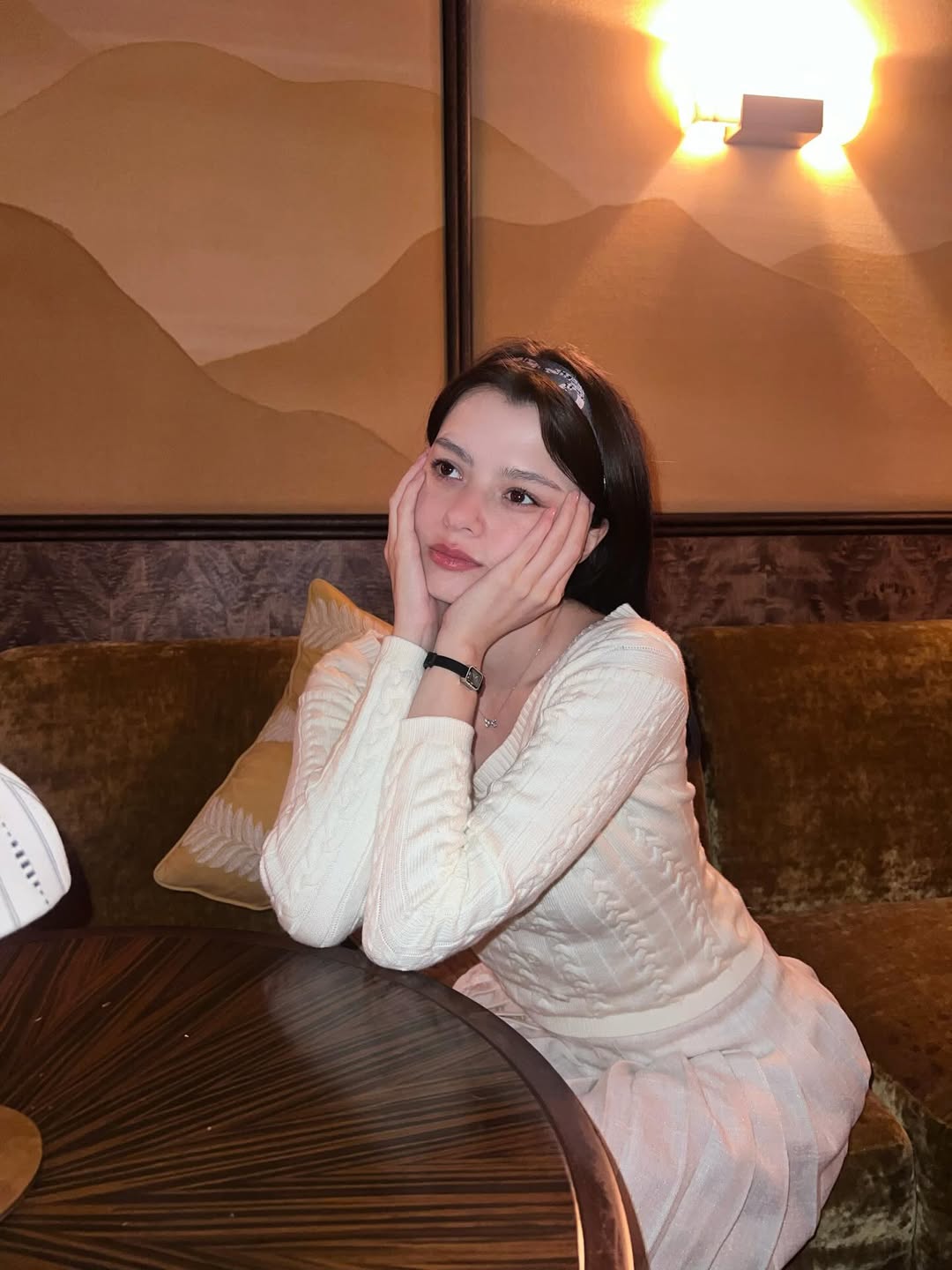 เบคกี้ - รีเบคก้า แพทรีเซีย อาร์มสตรอง