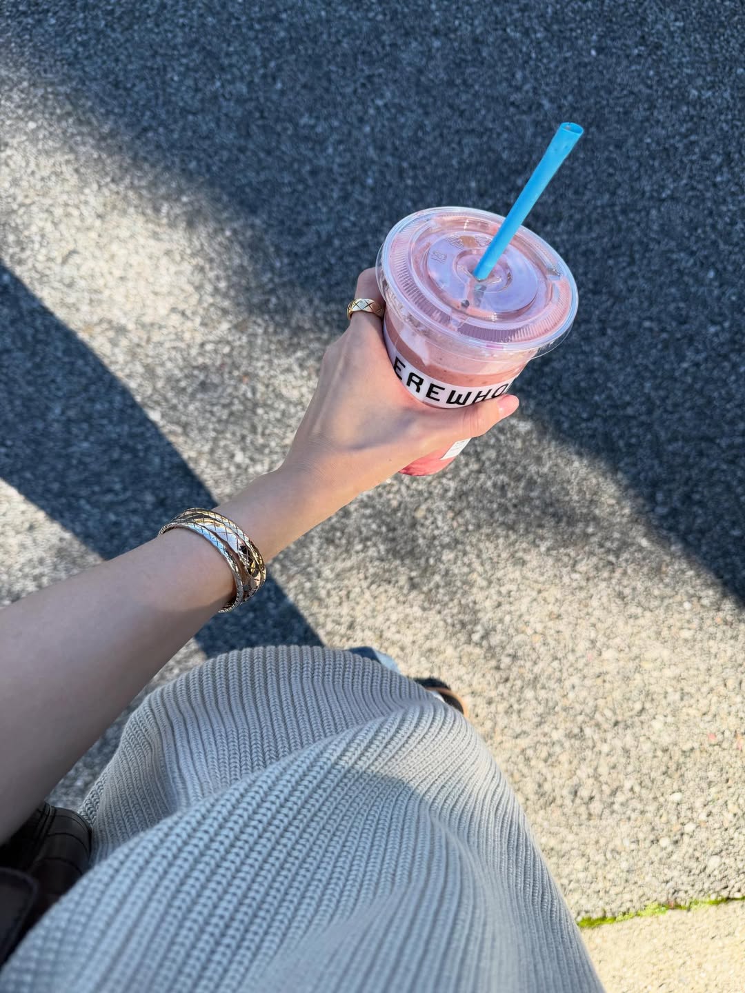 เบคกี้ - รีเบคก้า แพทรีเซีย อาร์มสตรอง