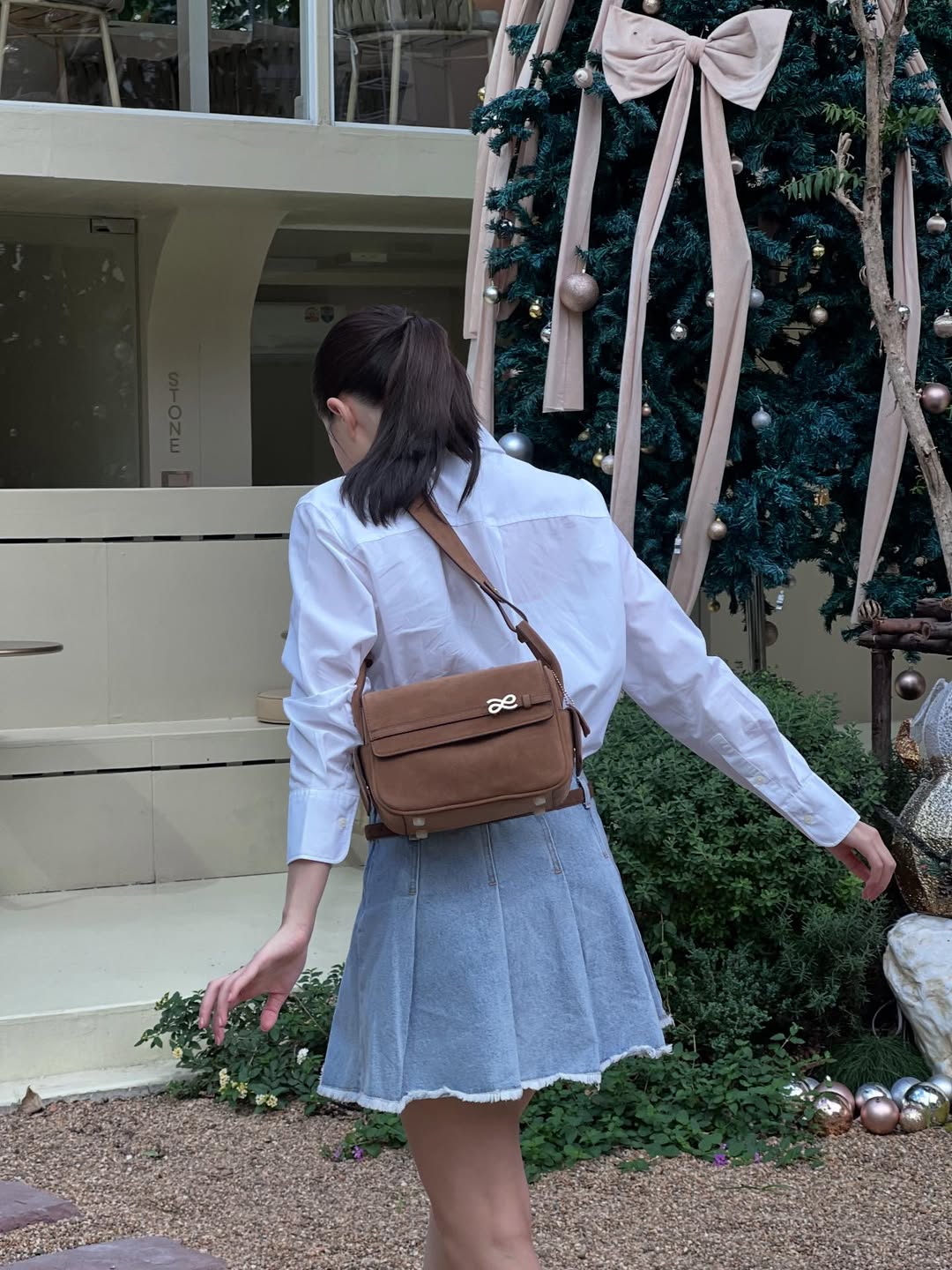 เบคกี้ - รีเบคก้า แพทรีเซีย อาร์มสตรอง