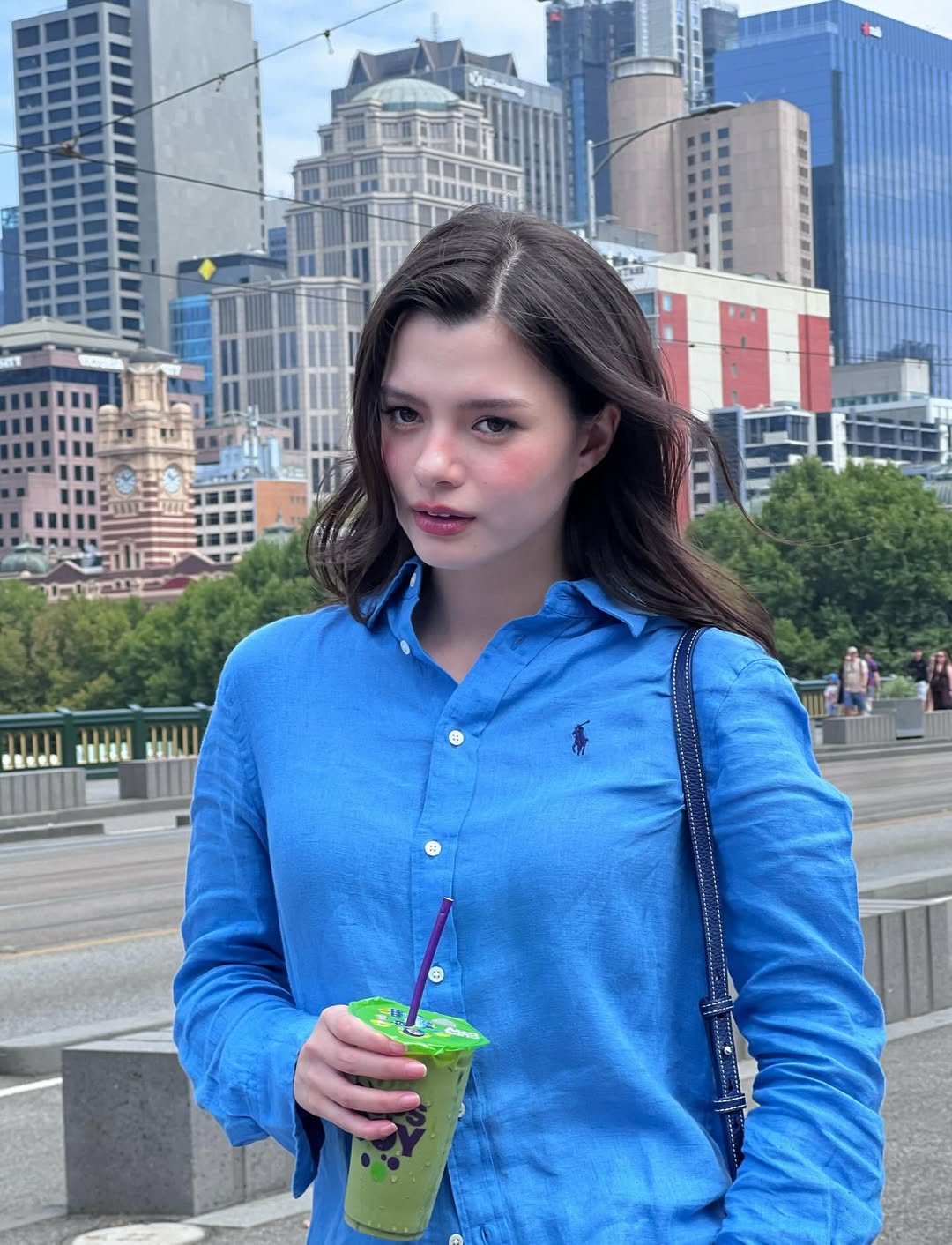 เบคกี้ - รีเบคก้า แพทรีเซีย อาร์มสตรอง