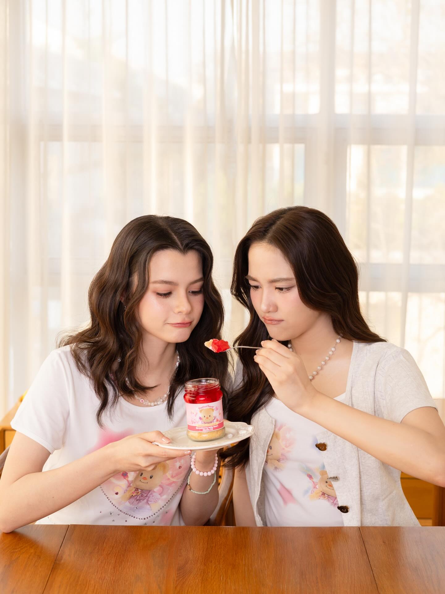 เบคกี้ - รีเบคก้า แพทรีเซีย อาร์มสตรอง