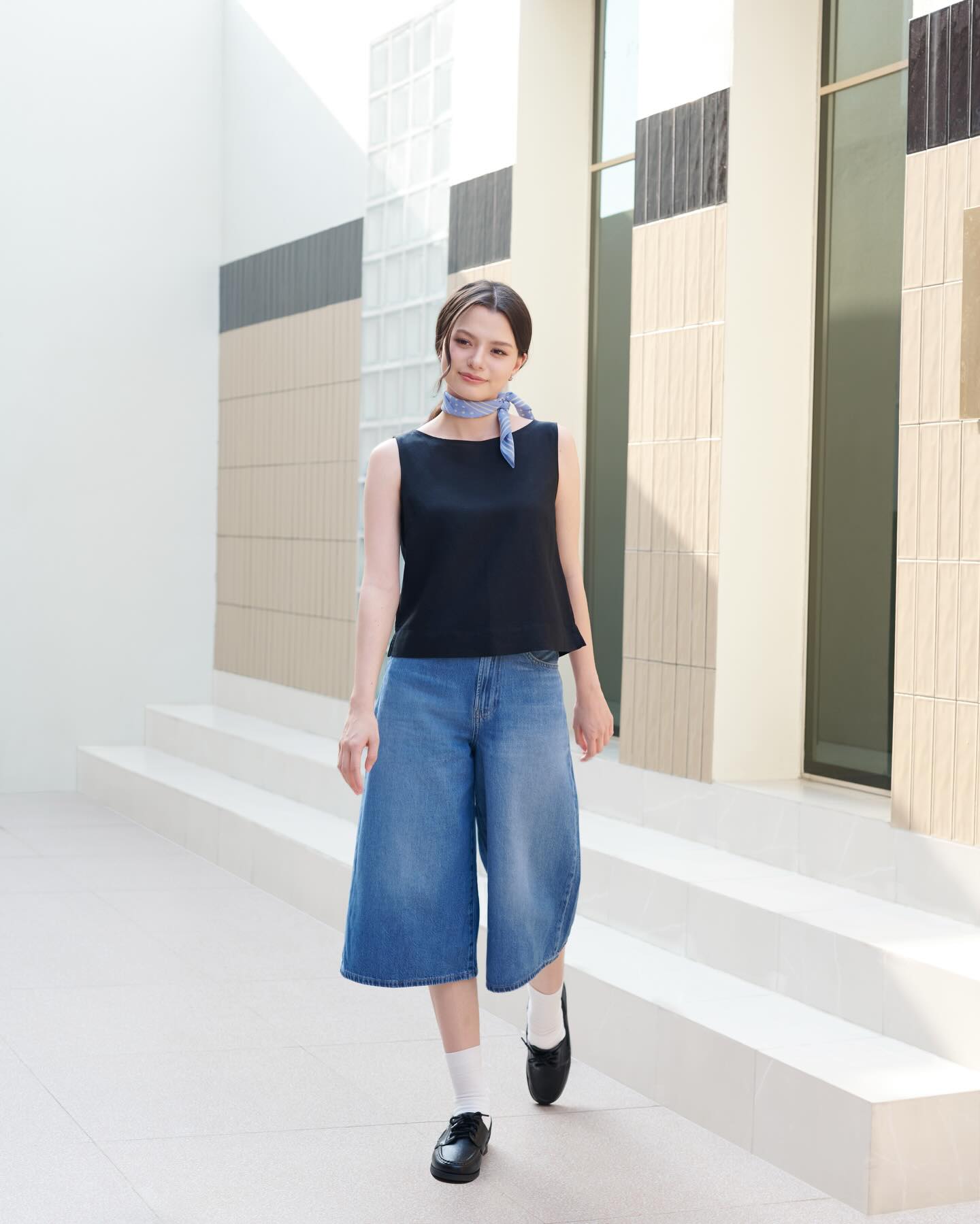 เบคกี้ - รีเบคก้า แพทรีเซีย อาร์มสตรอง