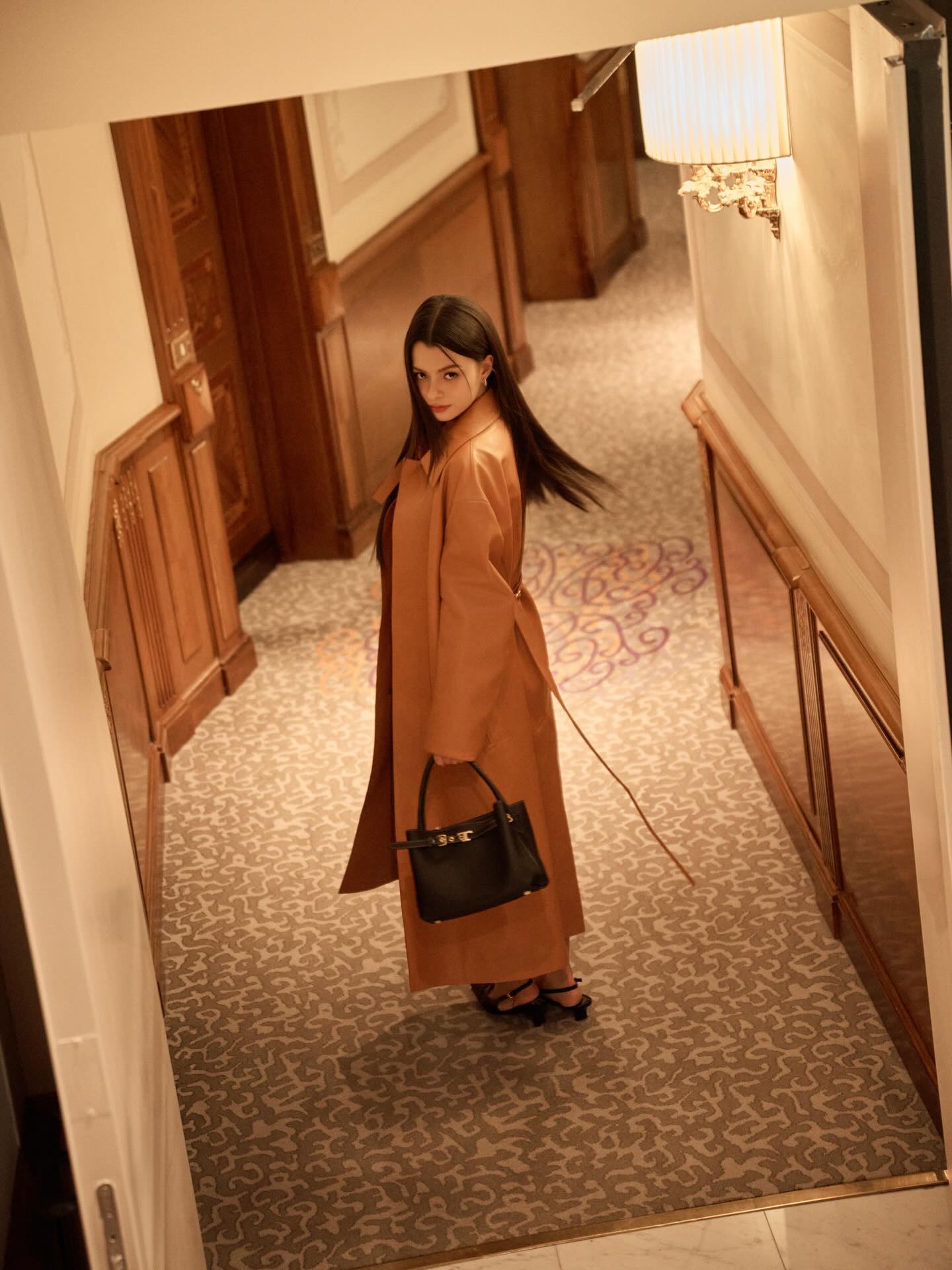 เบคกี้ - รีเบคก้า แพทรีเซีย อาร์มสตรอง