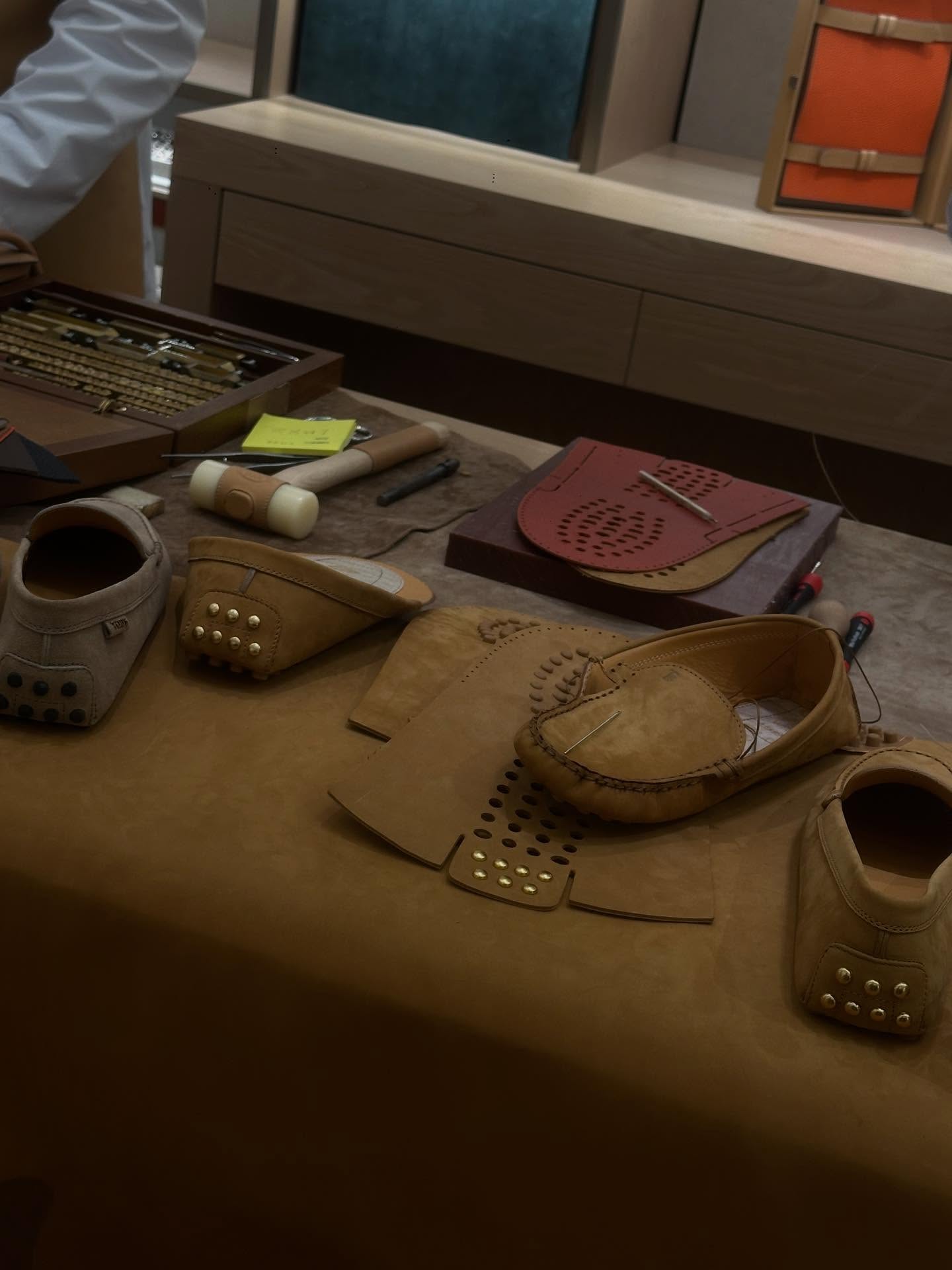 เบคกี้ - รีเบคก้า แพทรีเซีย อาร์มสตรอง