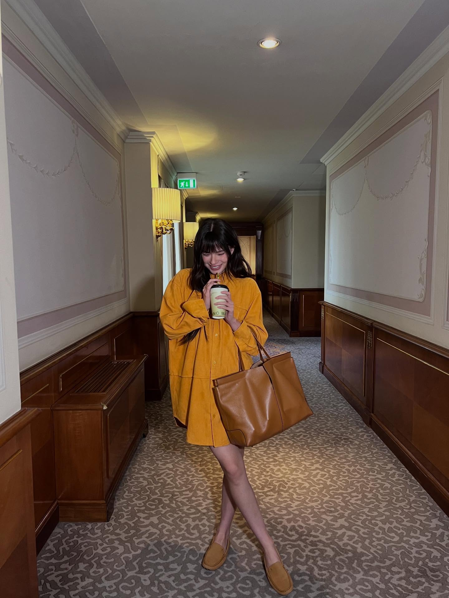 เบคกี้ - รีเบคก้า แพทรีเซีย อาร์มสตรอง