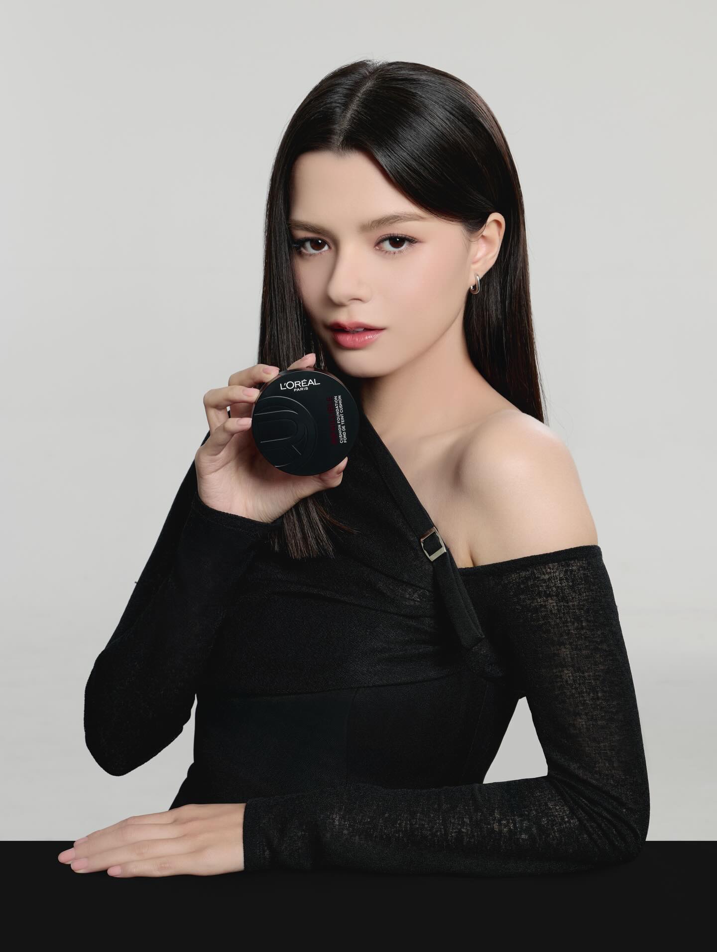 เบคกี้ - รีเบคก้า แพทรีเซีย อาร์มสตรอง