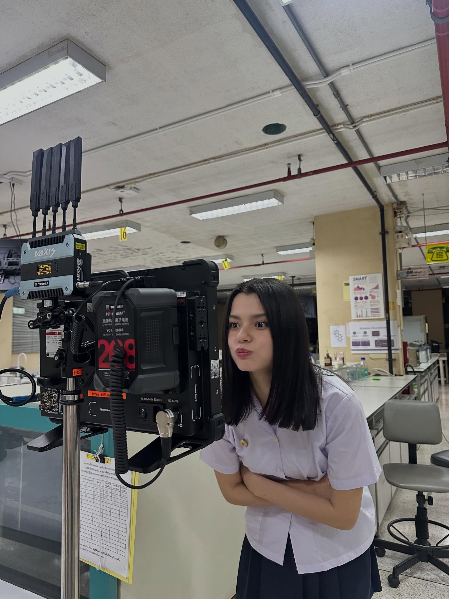 เบคกี้ - รีเบคก้า แพทรีเซีย อาร์มสตรอง