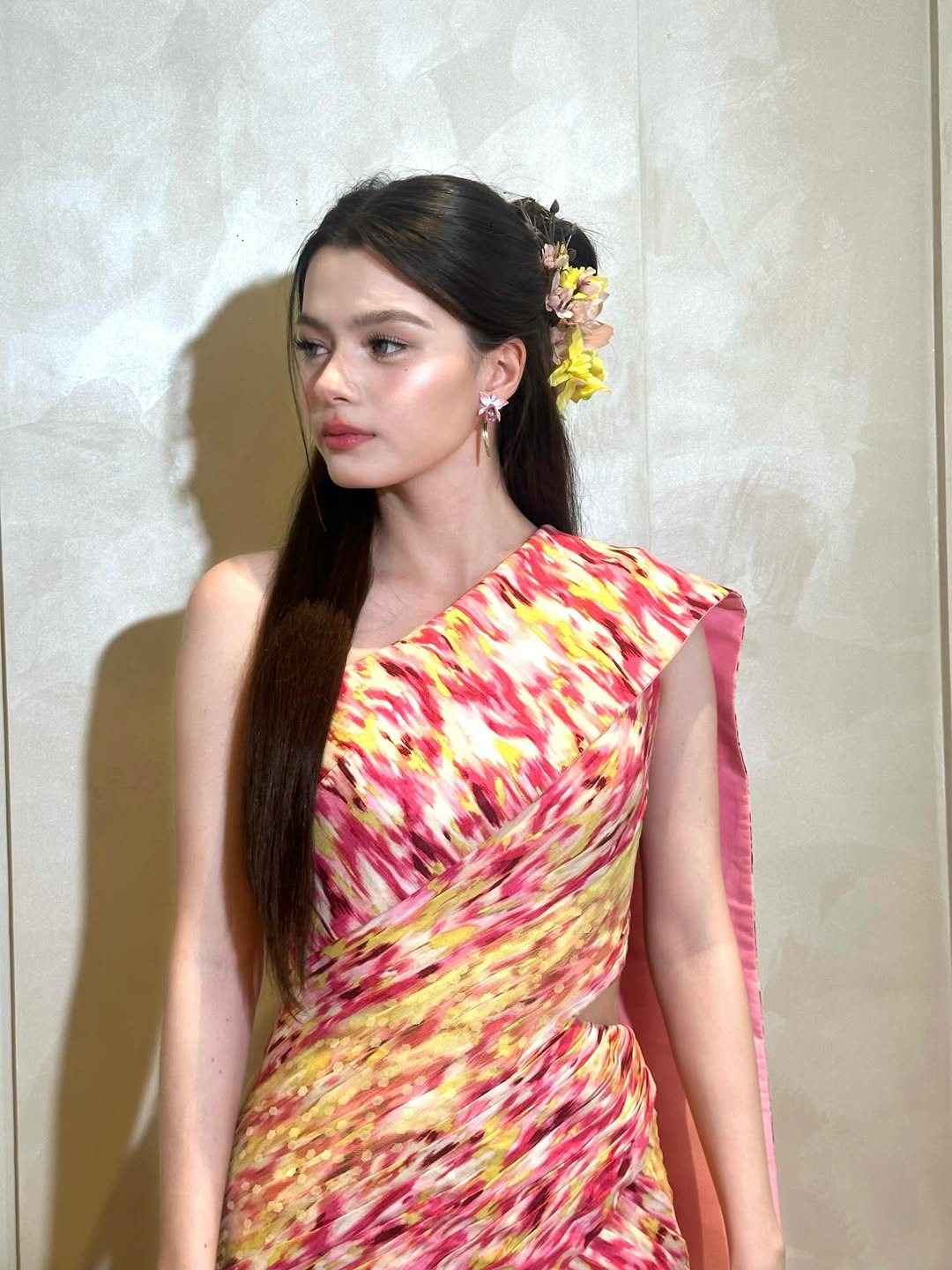 เบคกี้ - รีเบคก้า แพทรีเซีย อาร์มสตรอง