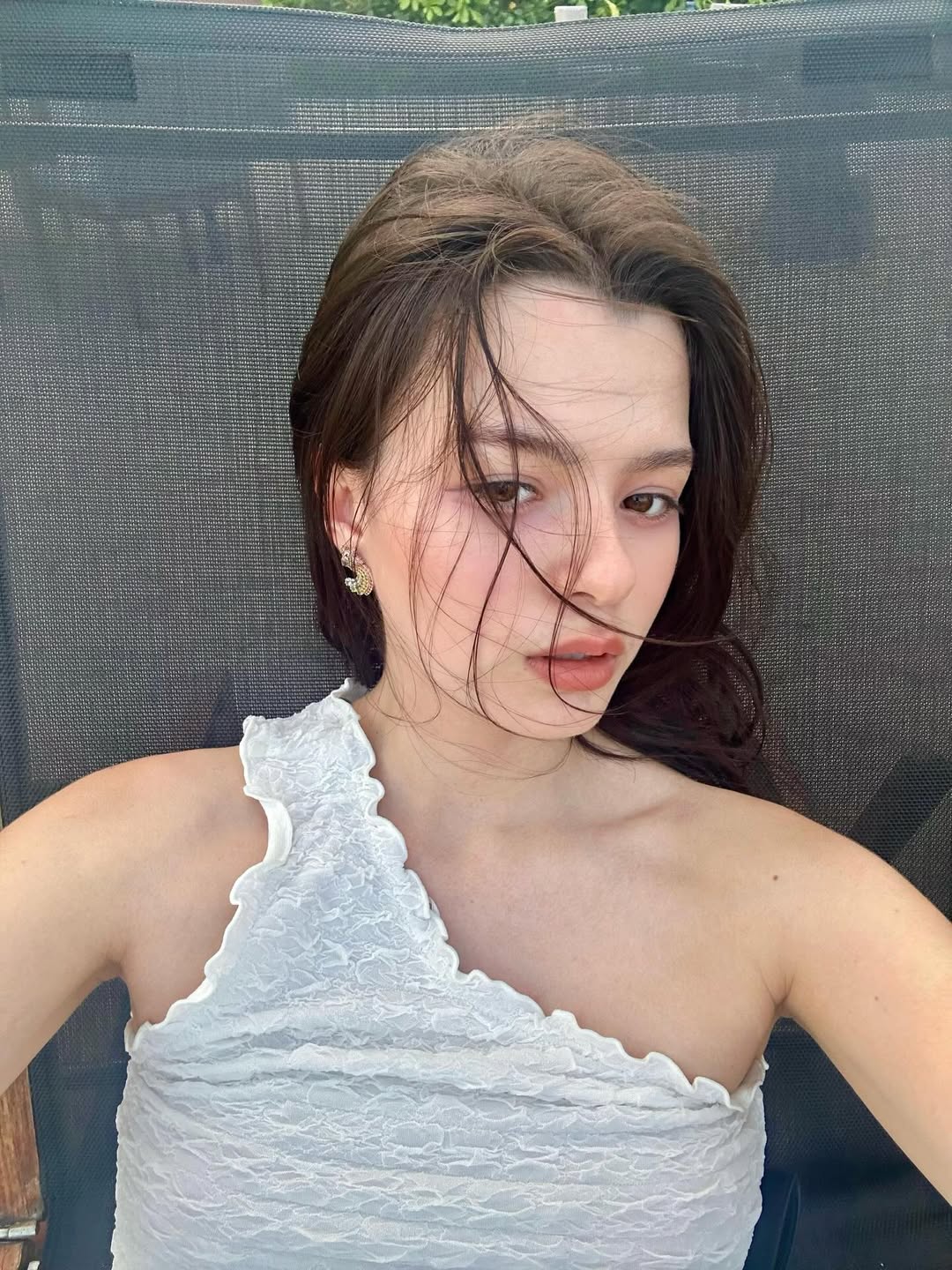 เบคกี้ - รีเบคก้า แพทรีเซีย อาร์มสตรอง