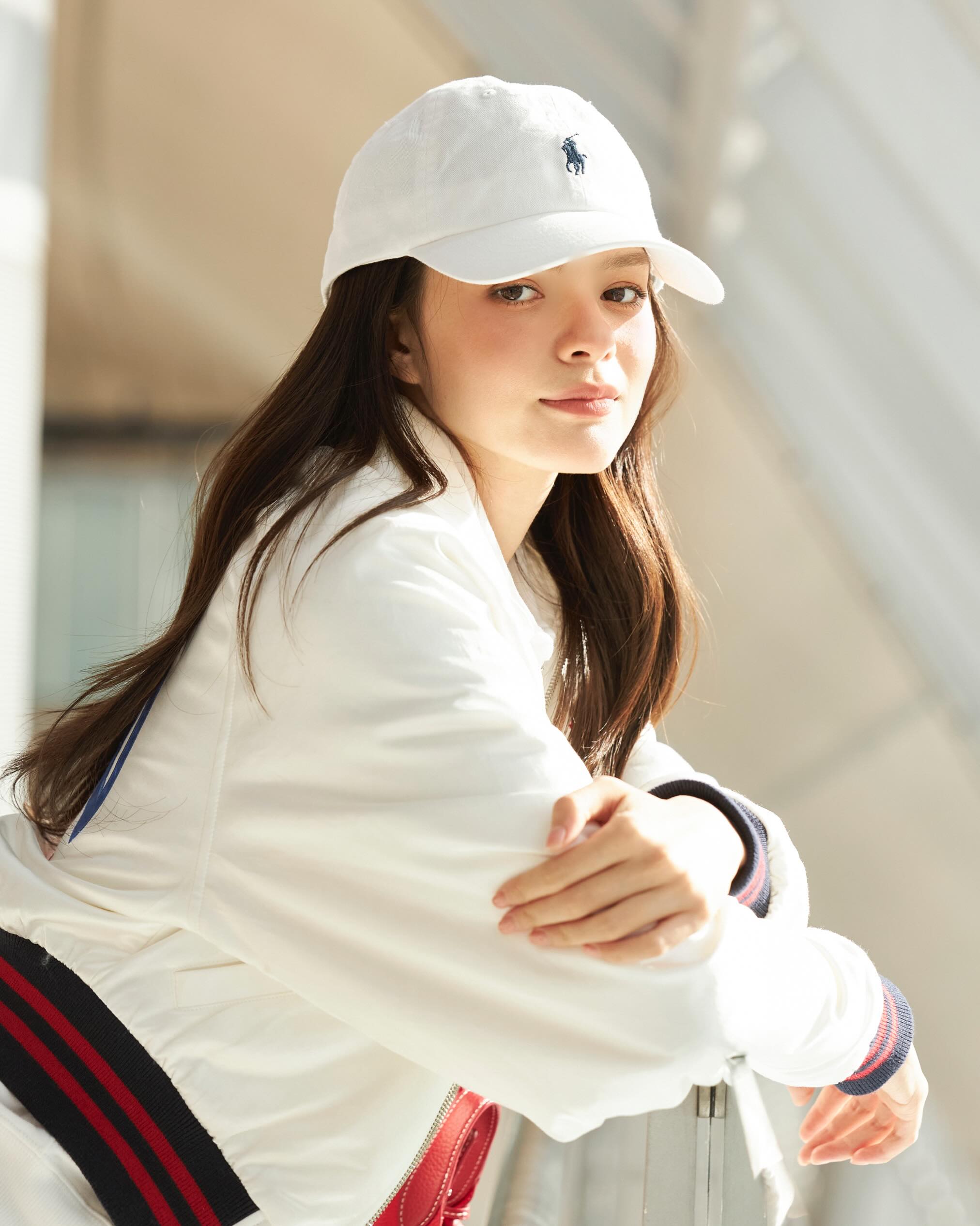 เบคกี้ - รีเบคก้า แพทรีเซีย อาร์มสตรอง