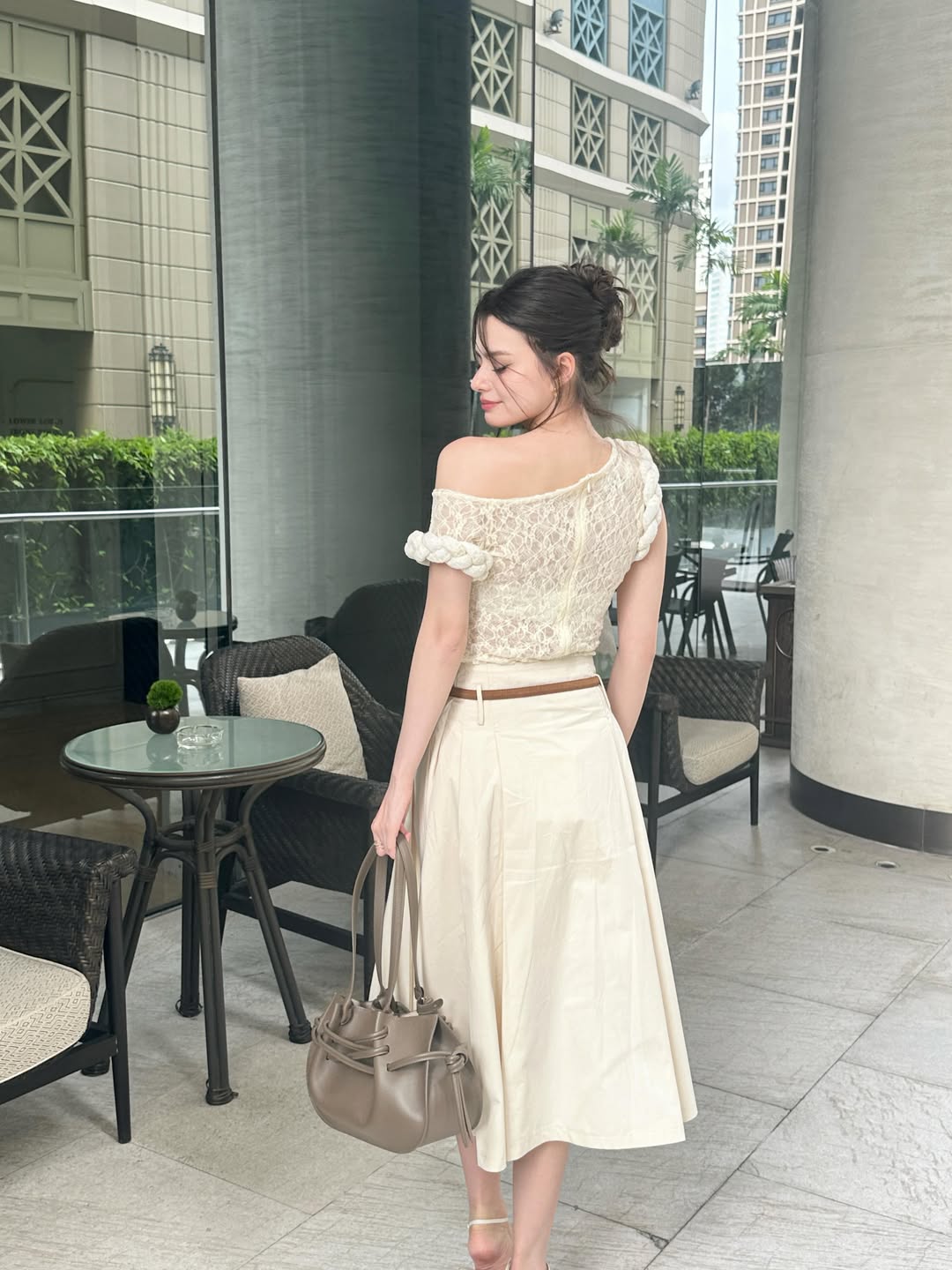 เบคกี้ - รีเบคก้า แพทรีเซีย อาร์มสตรอง