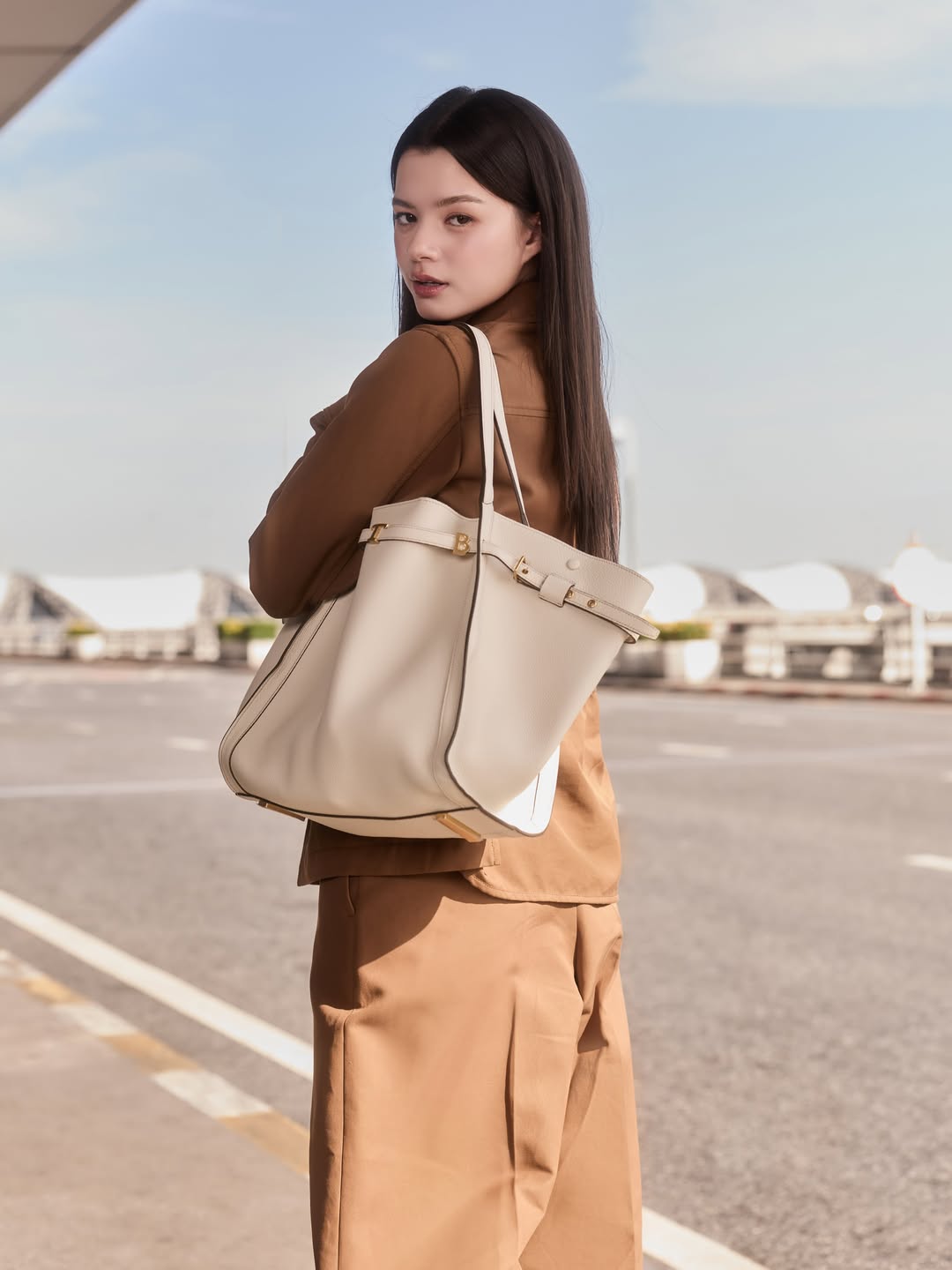 เบคกี้ - รีเบคก้า แพทรีเซีย อาร์มสตรอง