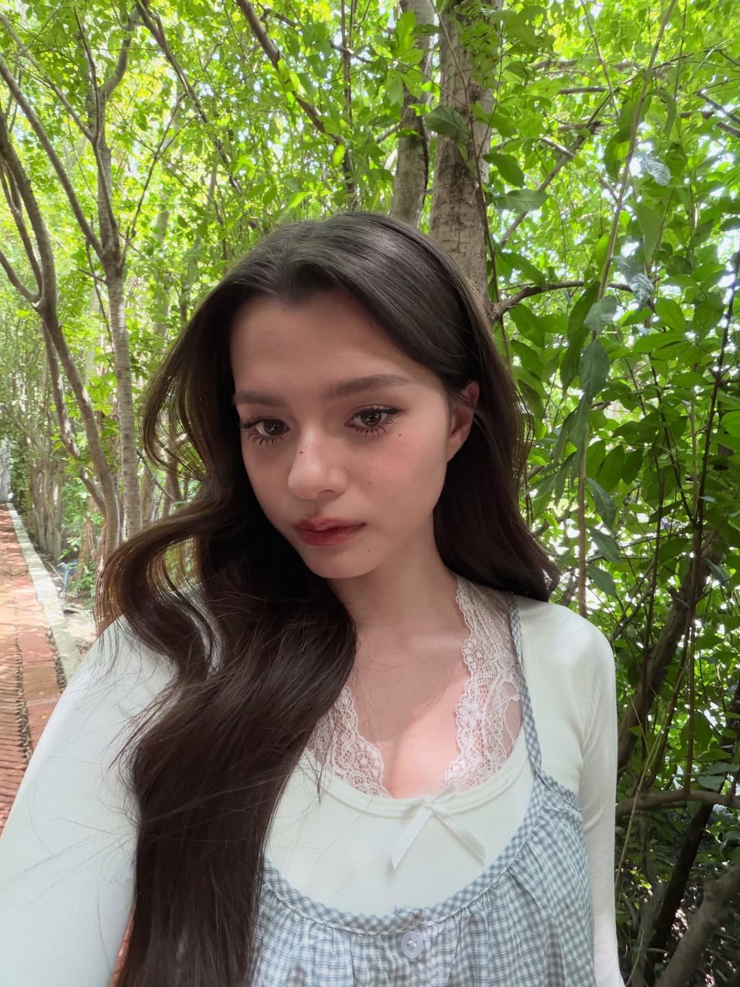 เบคกี้ - รีเบคก้า แพทรีเซีย อาร์มสตรอง