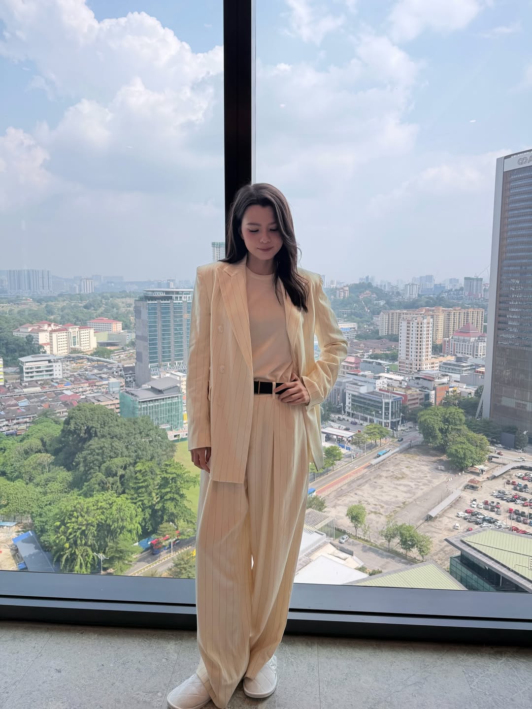 เบคกี้ - รีเบคก้า แพทรีเซีย อาร์มสตรอง