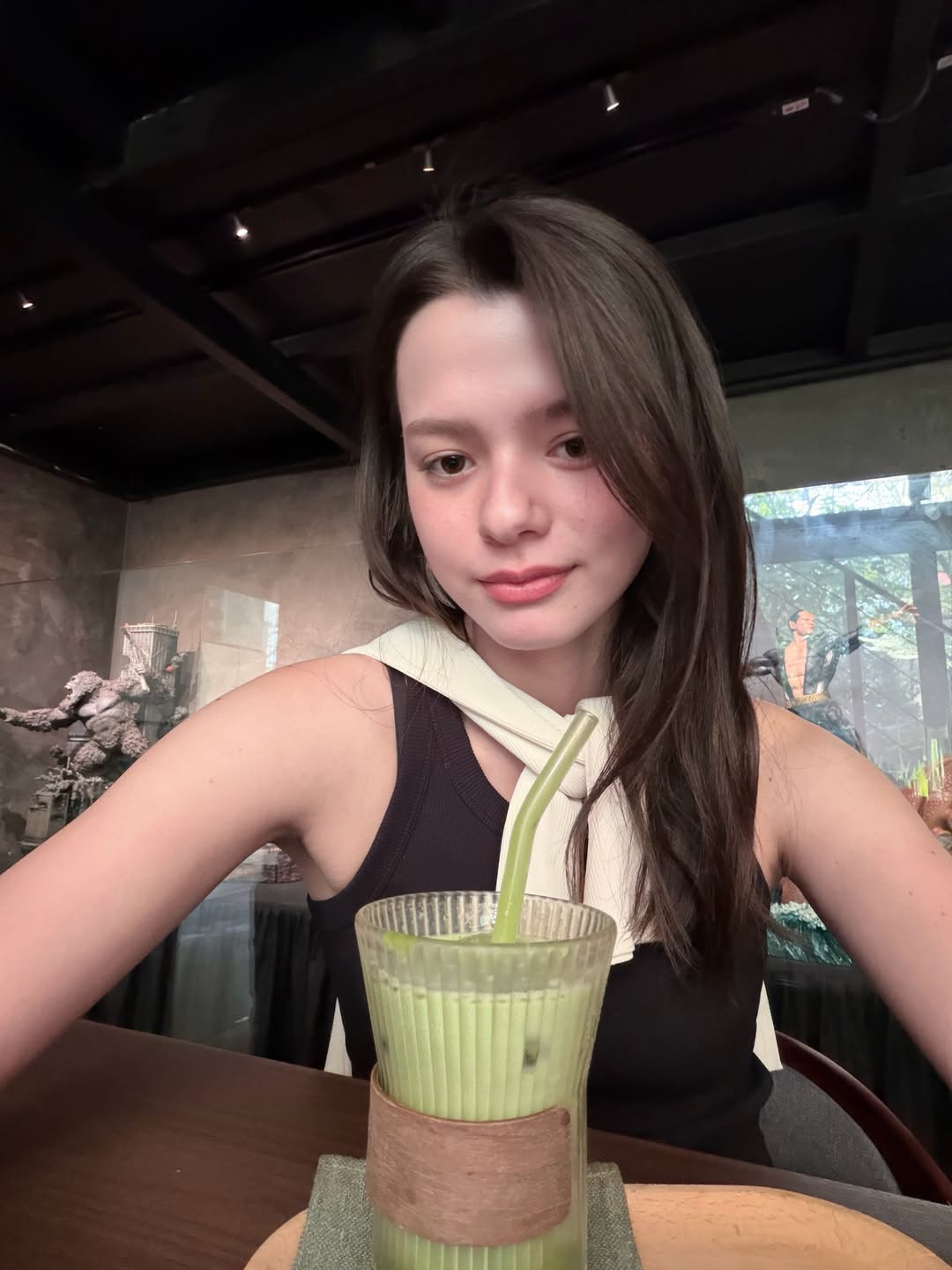 เบคกี้ - รีเบคก้า แพทรีเซีย อาร์มสตรอง