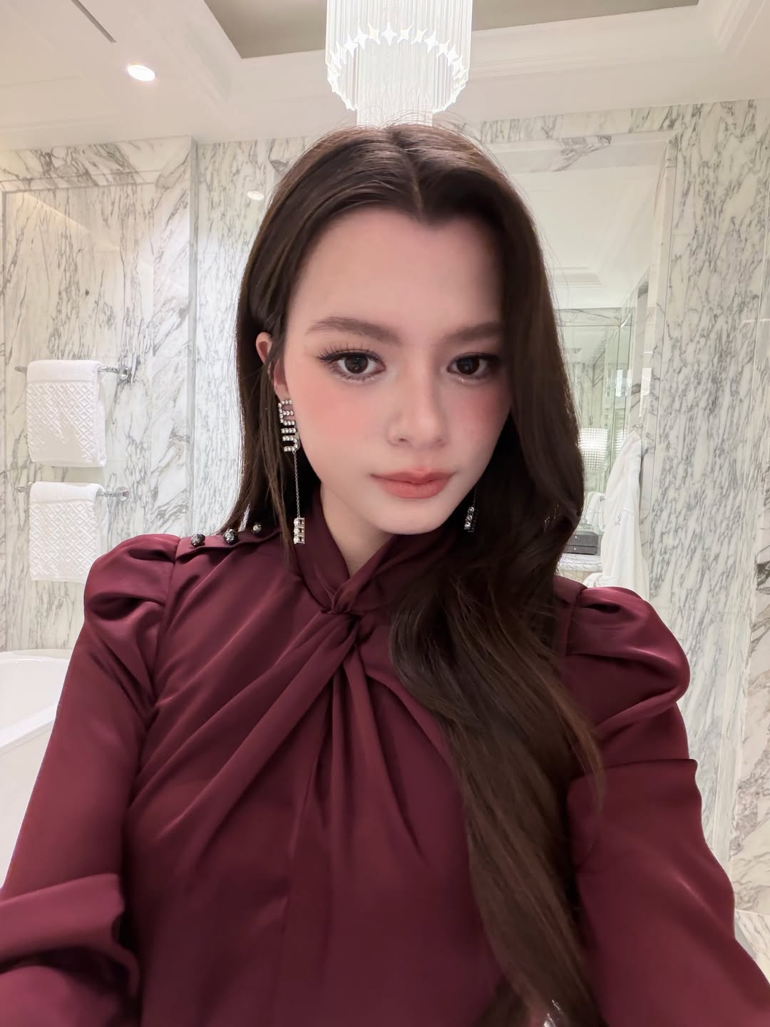 เบคกี้ - รีเบคก้า แพทรีเซีย อาร์มสตรอง
