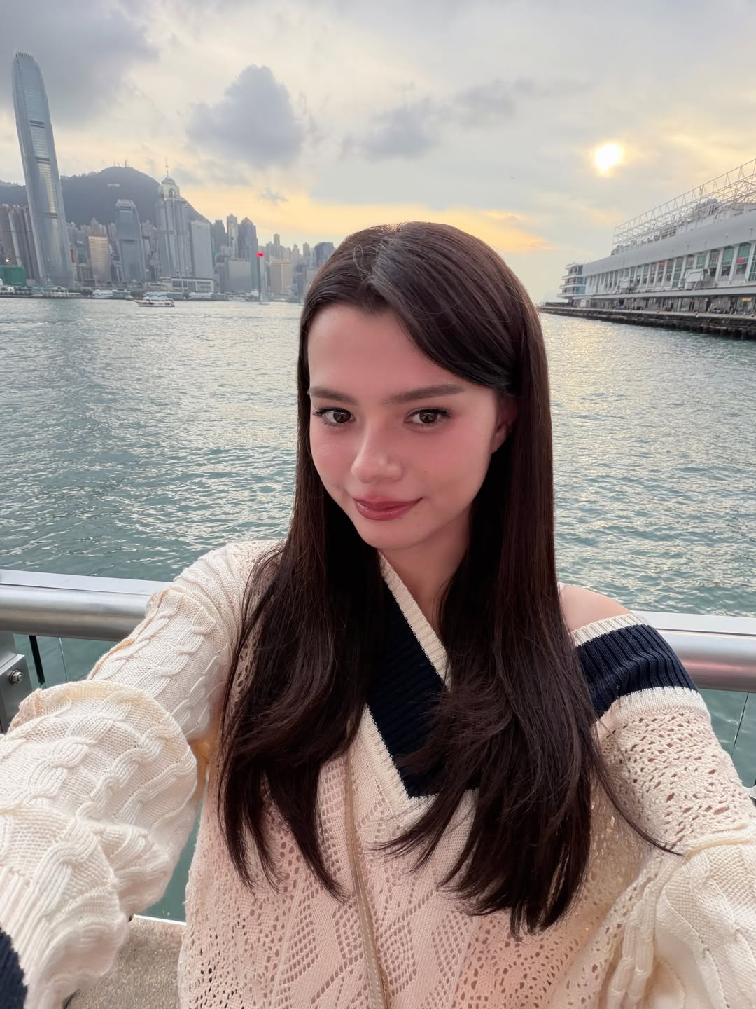 เบคกี้ - รีเบคก้า แพทรีเซีย อาร์มสตรอง