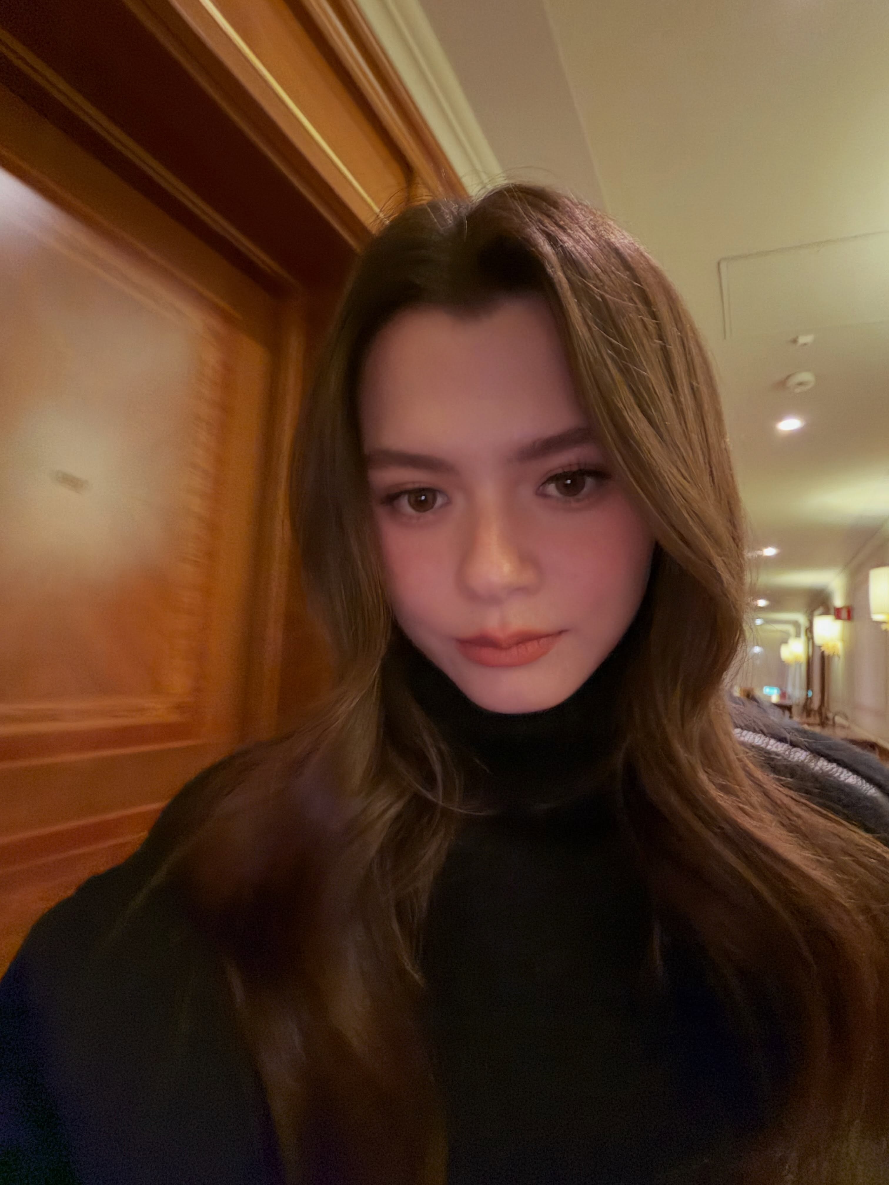 เบคกี้ - รีเบคก้า แพทรีเซีย อาร์มสตรอง