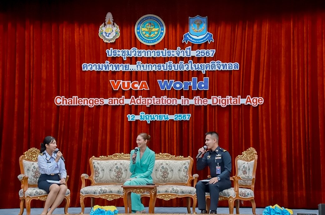 แพนเค้ก - เขมนิจ จามิกรณ์