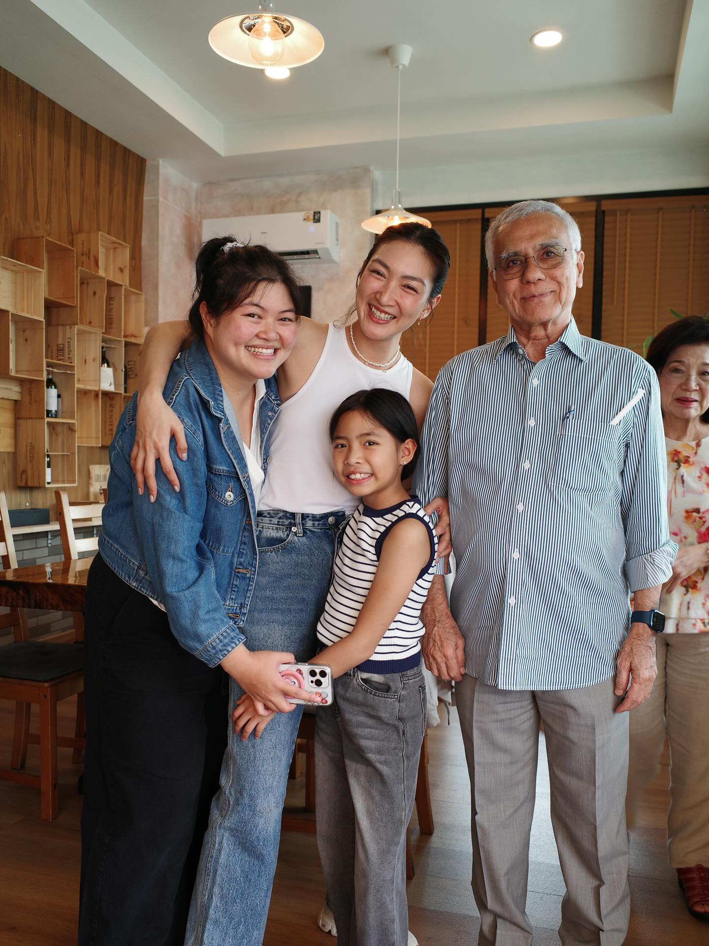 แพนเค้ก - เขมนิจ จามิกรณ์