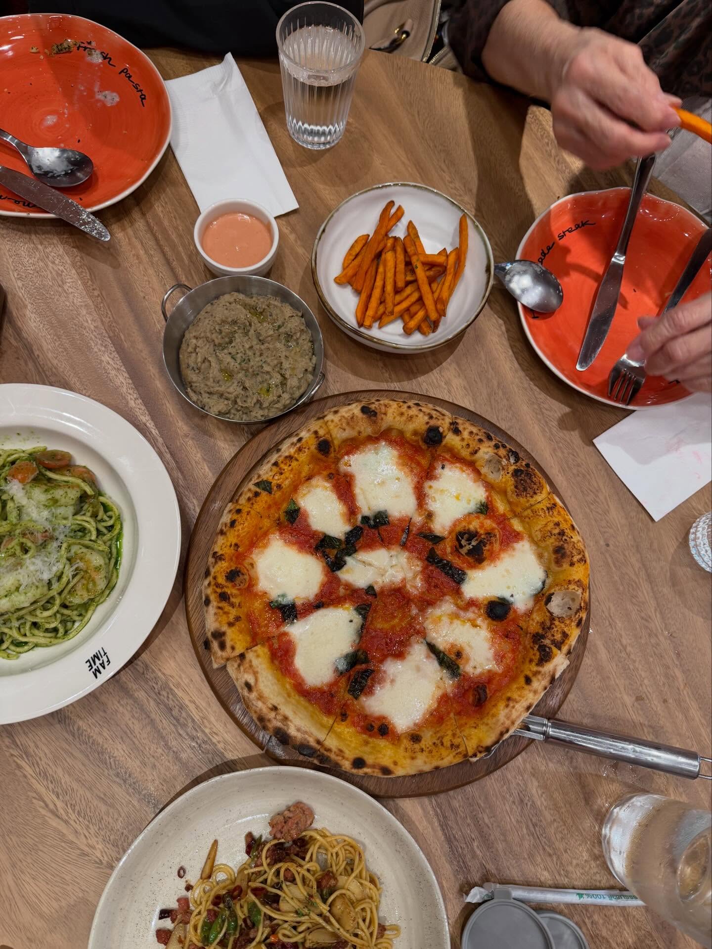 แพนเค้ก - เขมนิจ จามิกรณ์