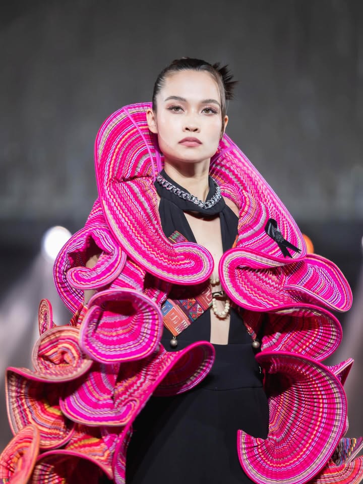 แพนเค้ก - เขมนิจ จามิกรณ์