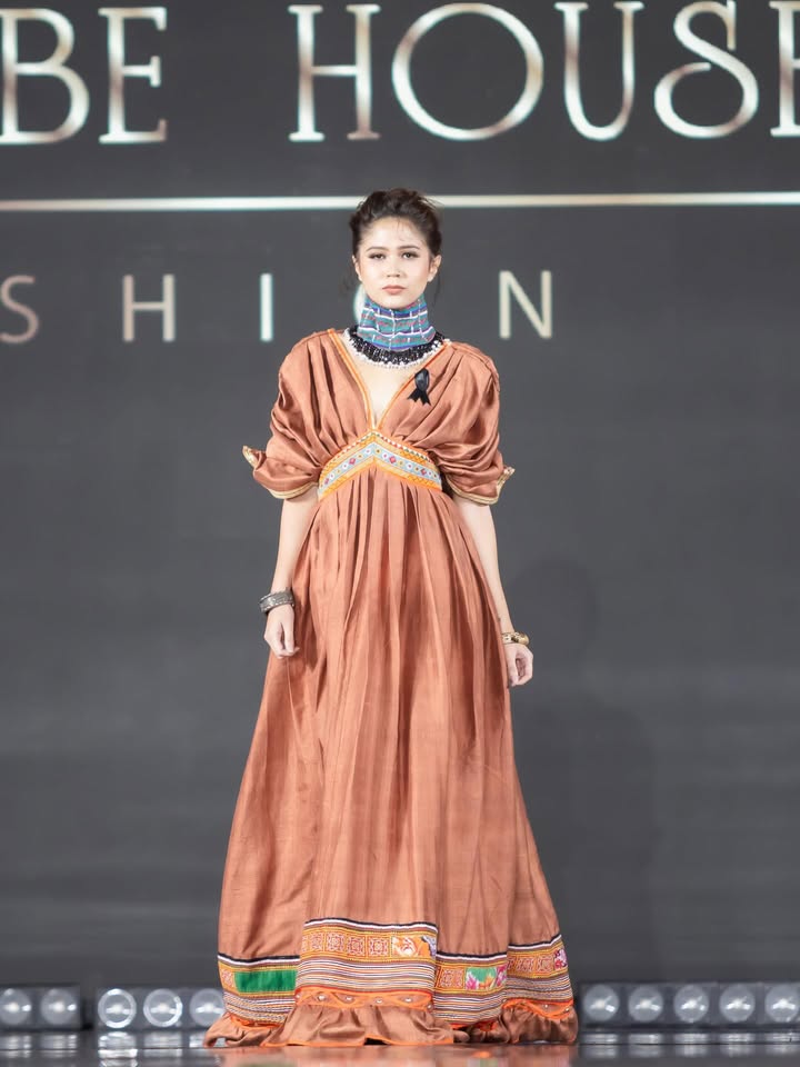 แพนเค้ก - เขมนิจ จามิกรณ์