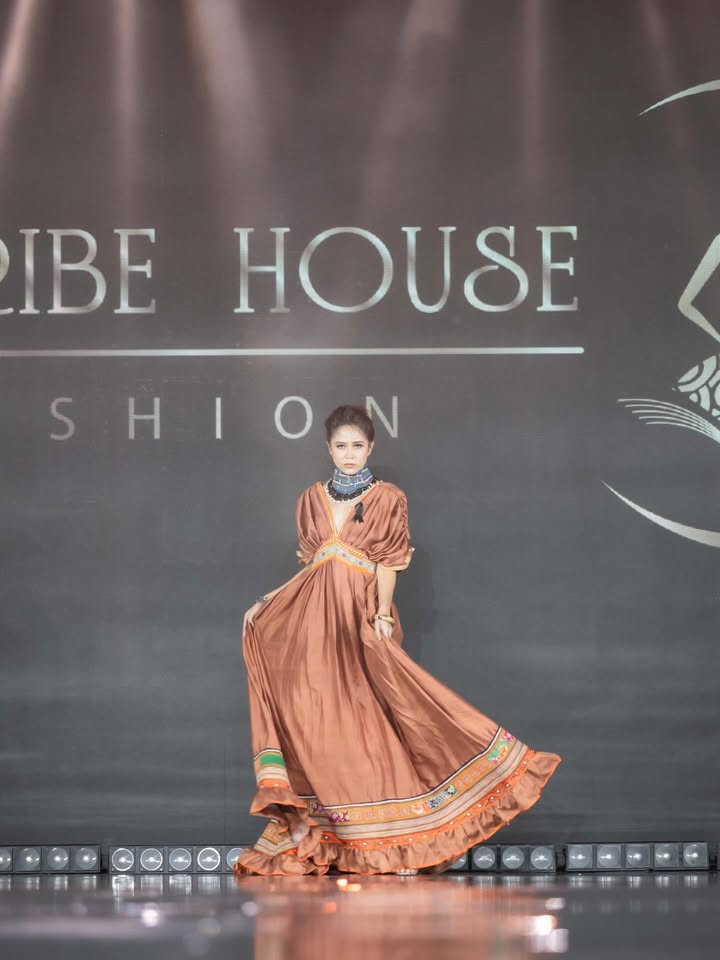 แพนเค้ก - เขมนิจ จามิกรณ์