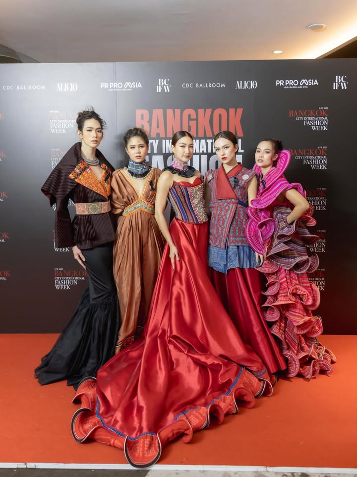 แพนเค้ก - เขมนิจ จามิกรณ์