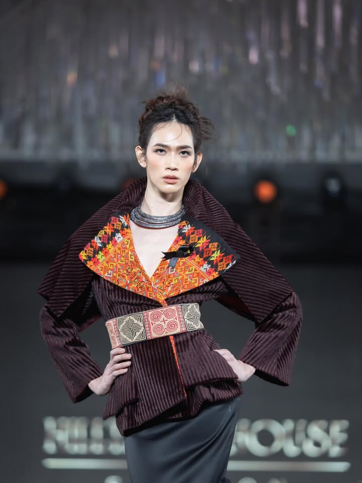 แพนเค้ก - เขมนิจ จามิกรณ์