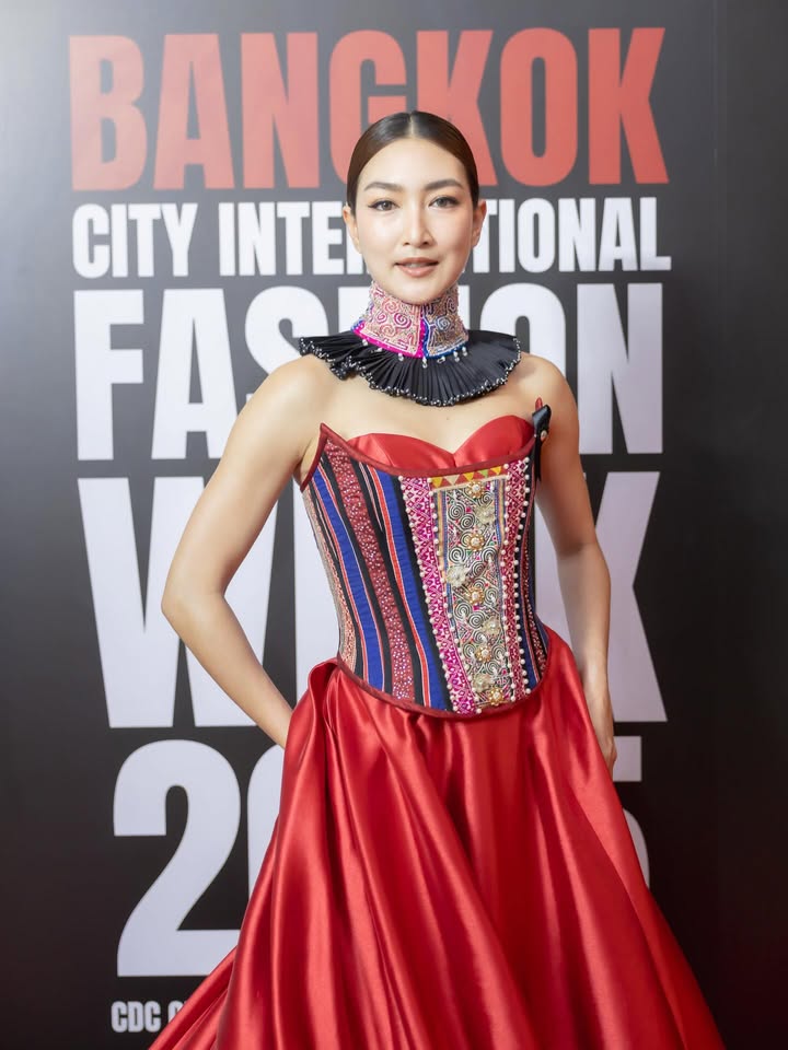 แพนเค้ก - เขมนิจ จามิกรณ์