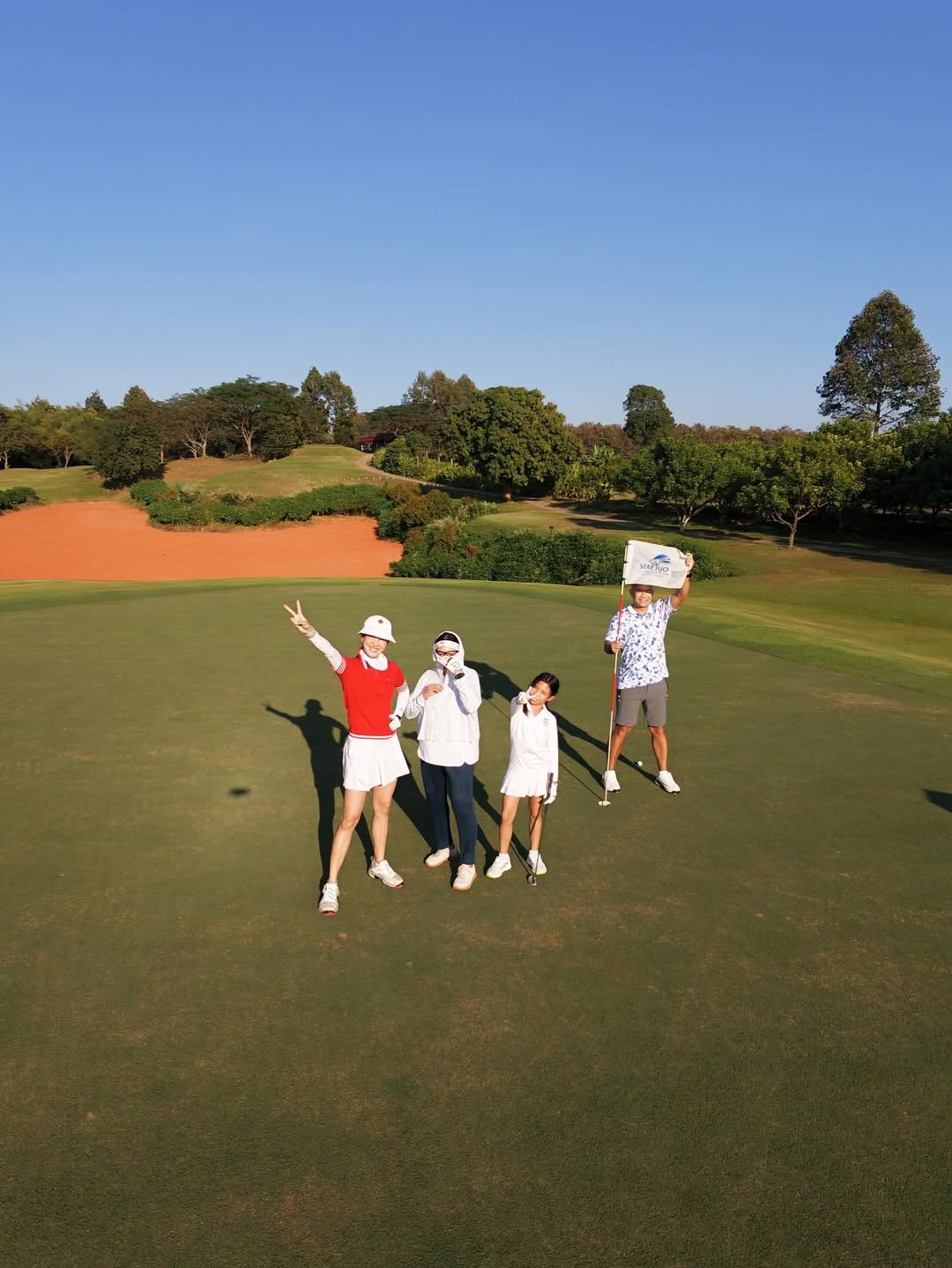 แพนเค้ก - เขมนิจ จามิกรณ์