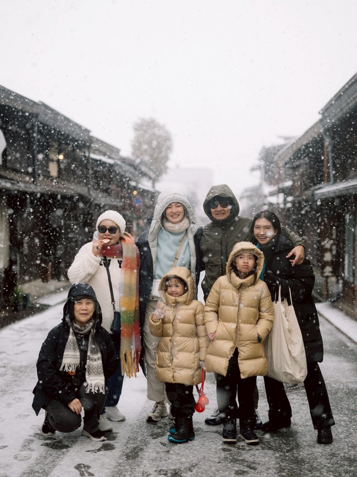 แพนเค้ก - เขมนิจ จามิกรณ์