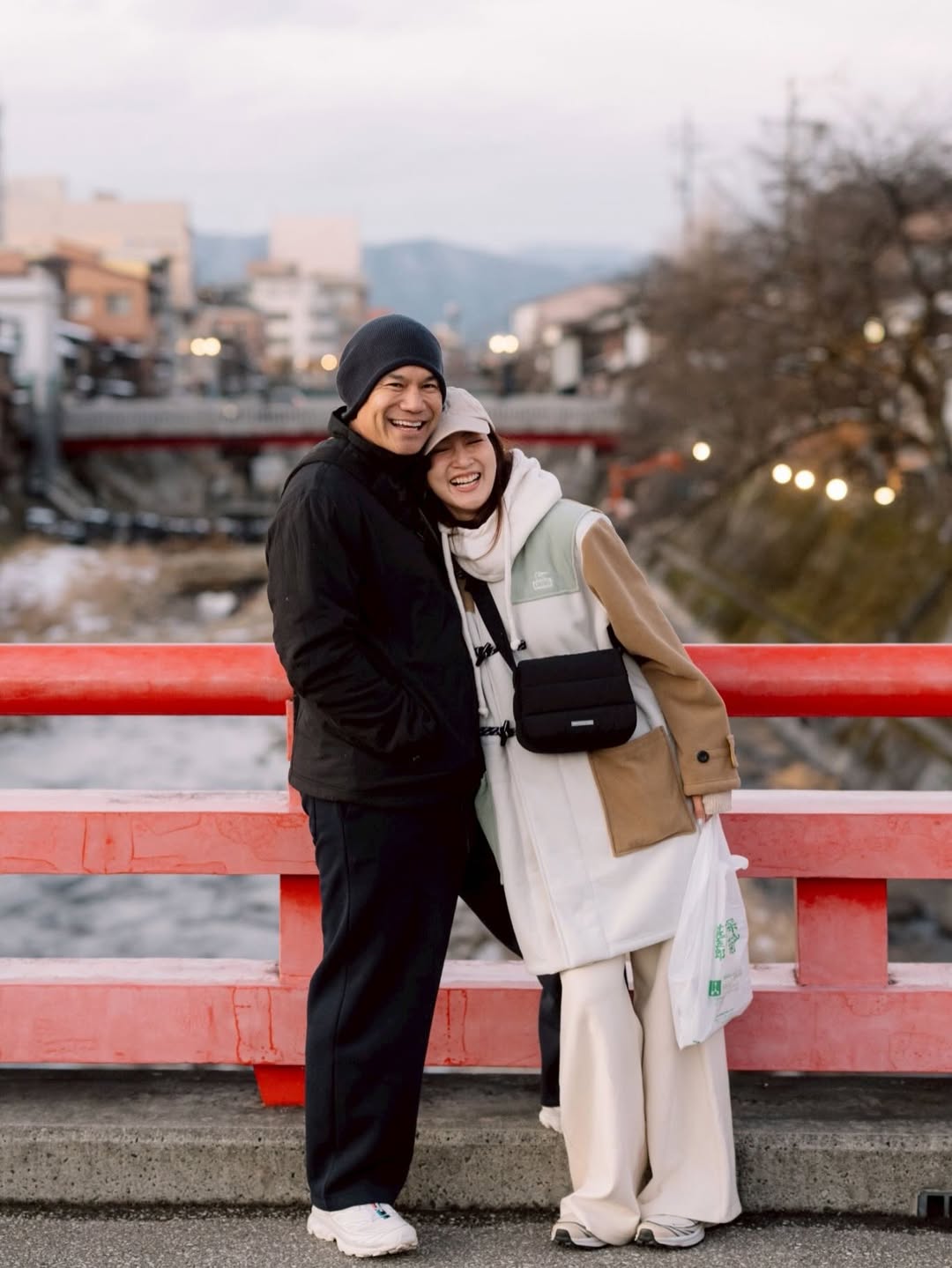 แพนเค้ก - เขมนิจ จามิกรณ์