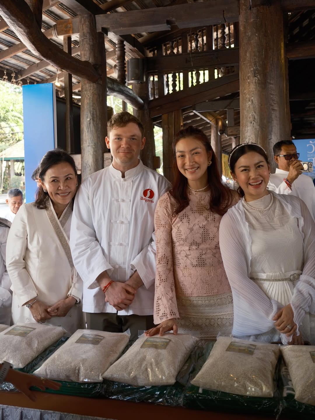 แพนเค้ก - เขมนิจ จามิกรณ์