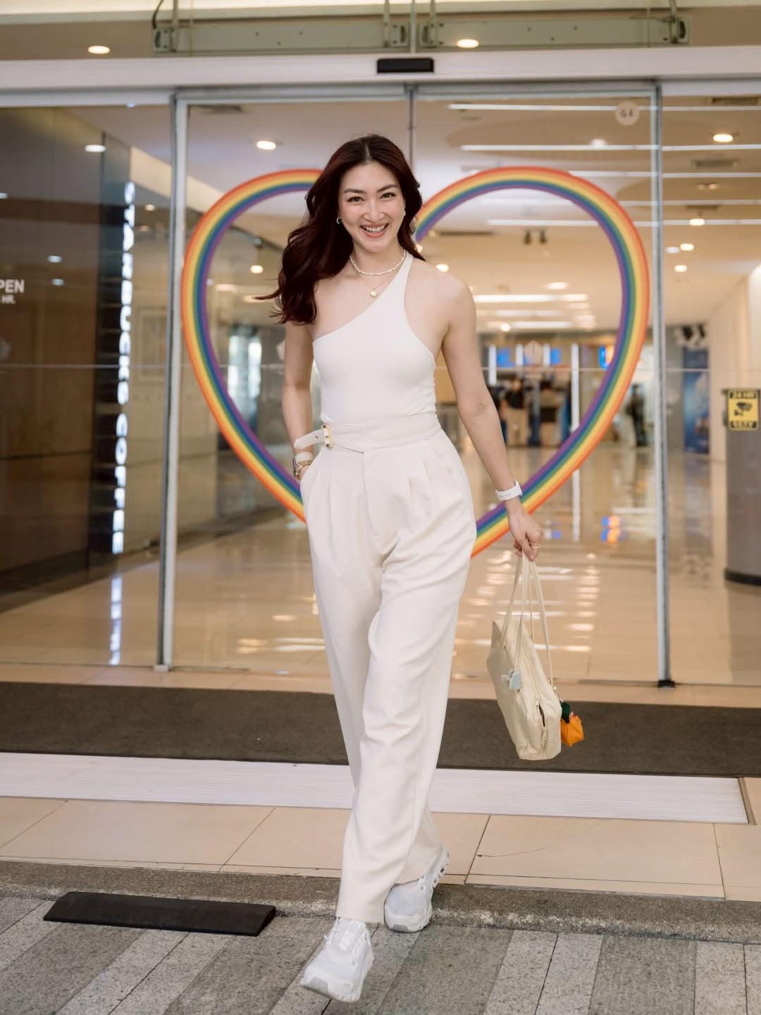 แพนเค้ก - เขมนิจ จามิกรณ์