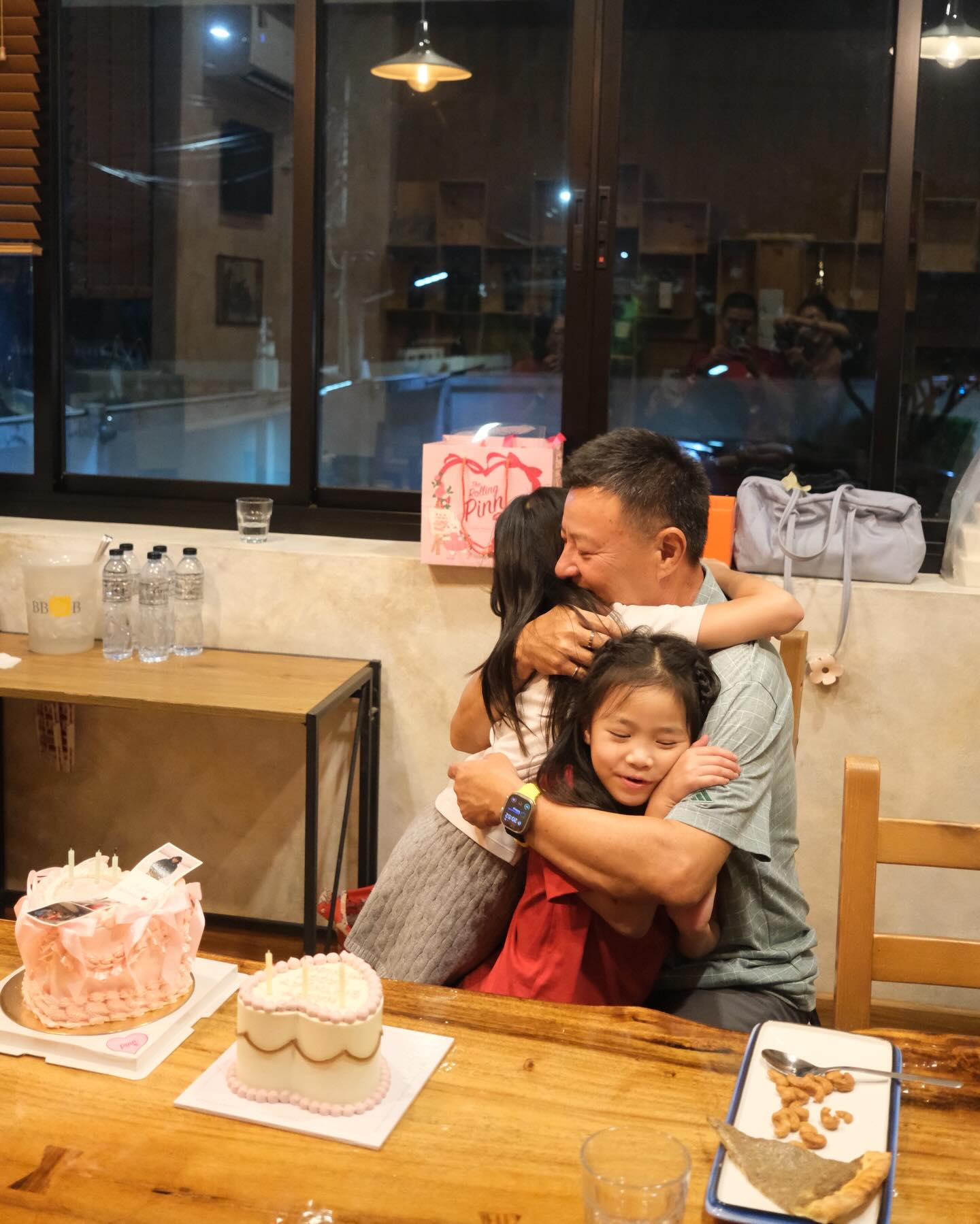 แพนเค้ก - เขมนิจ จามิกรณ์