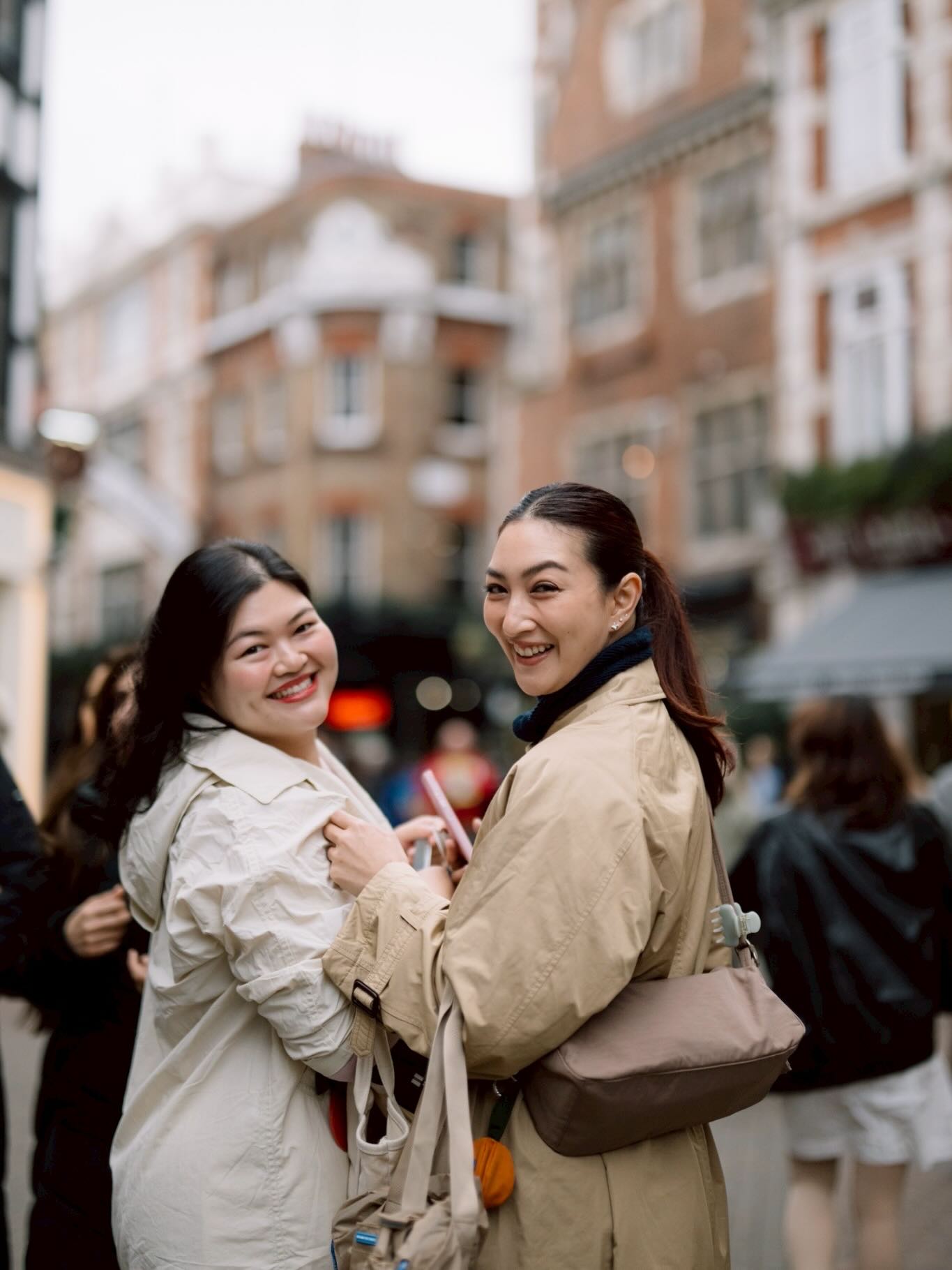 แพนเค้ก - เขมนิจ จามิกรณ์