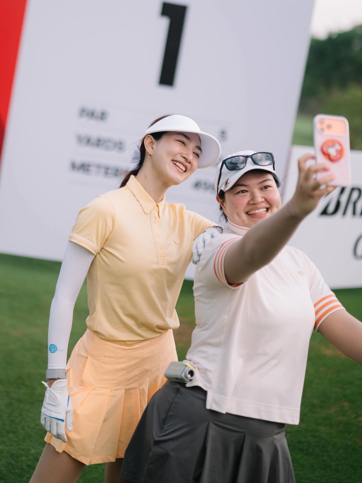 แพนเค้ก - เขมนิจ จามิกรณ์