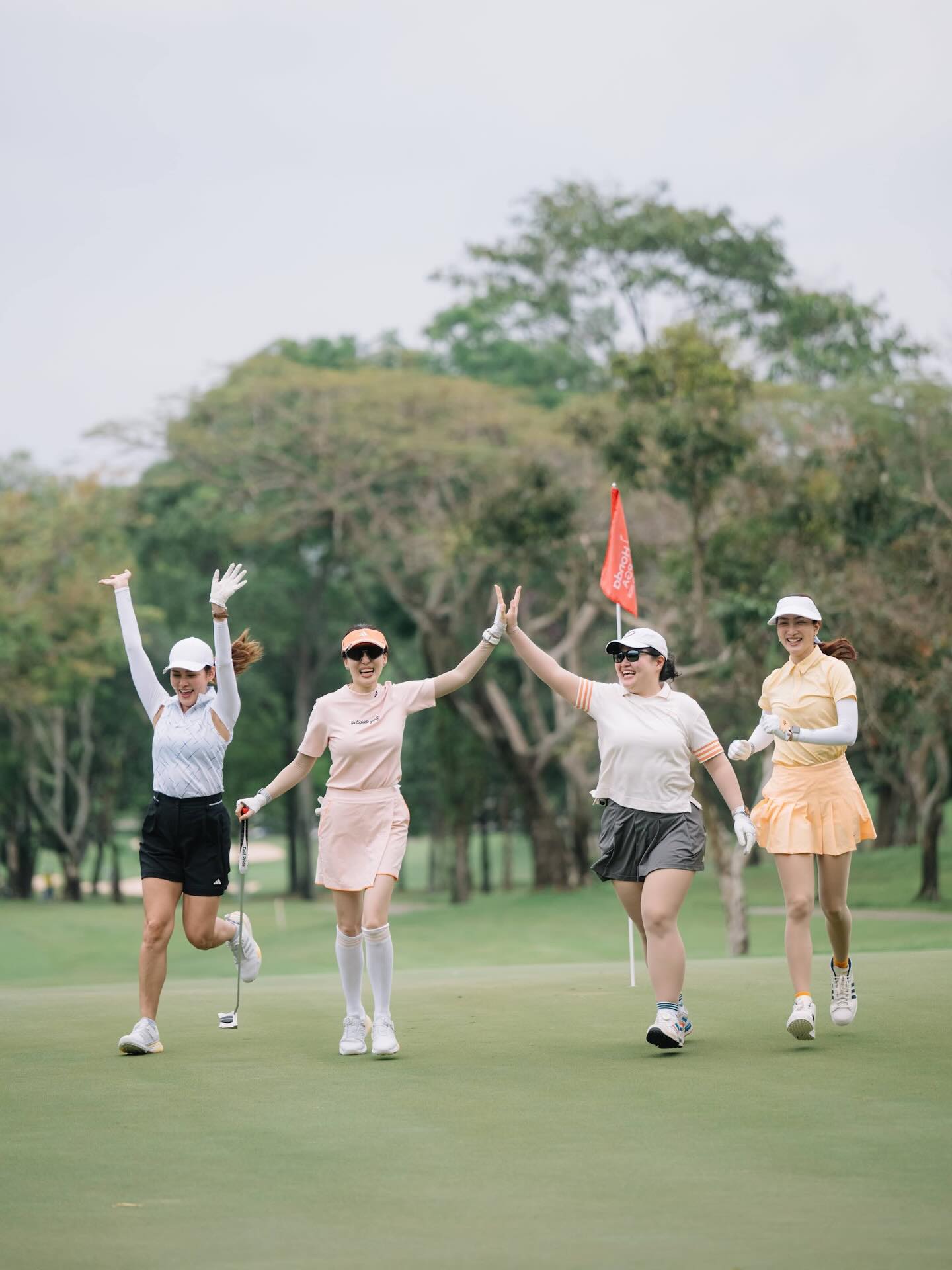 แพนเค้ก - เขมนิจ จามิกรณ์