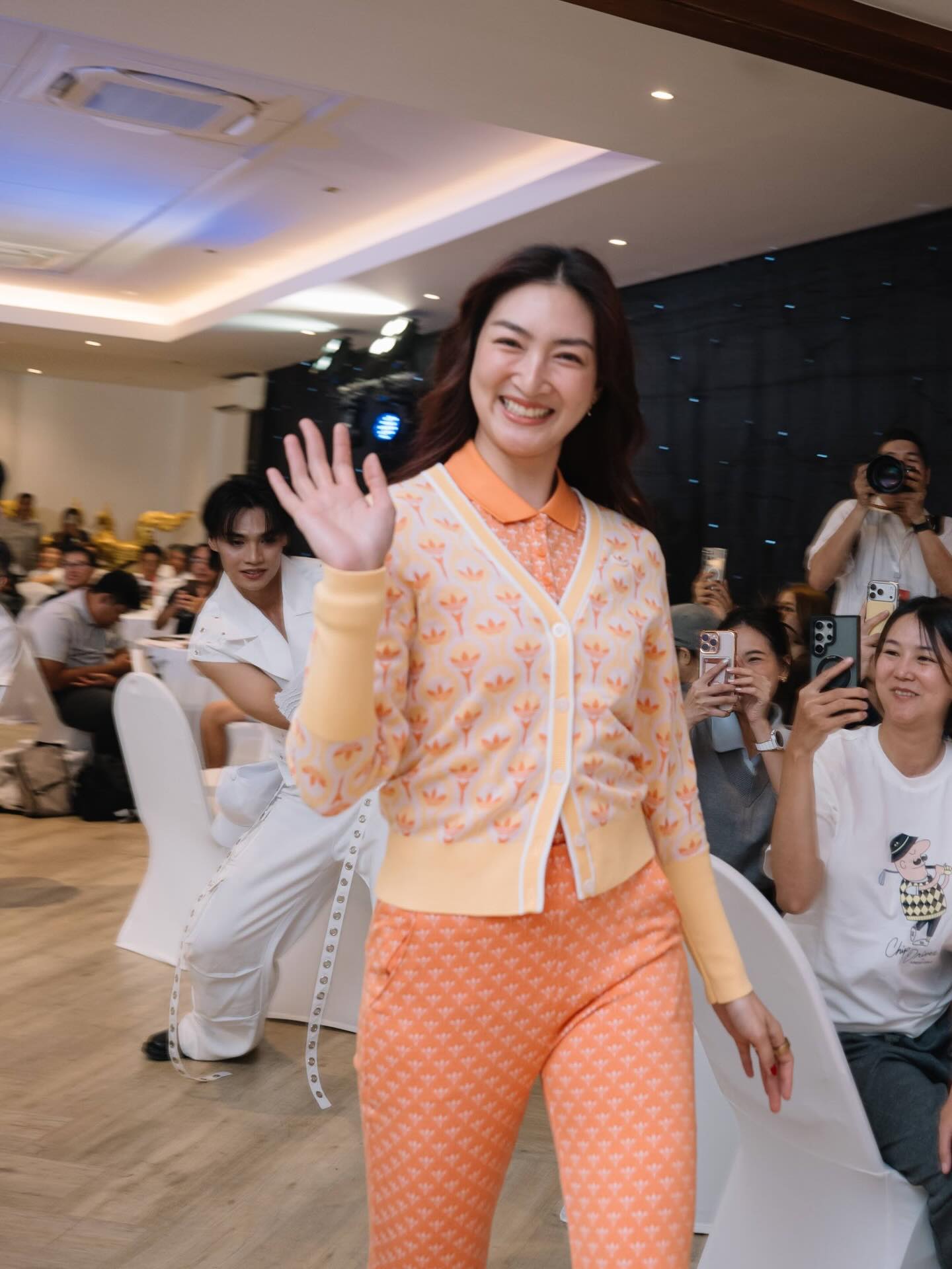 แพนเค้ก - เขมนิจ จามิกรณ์