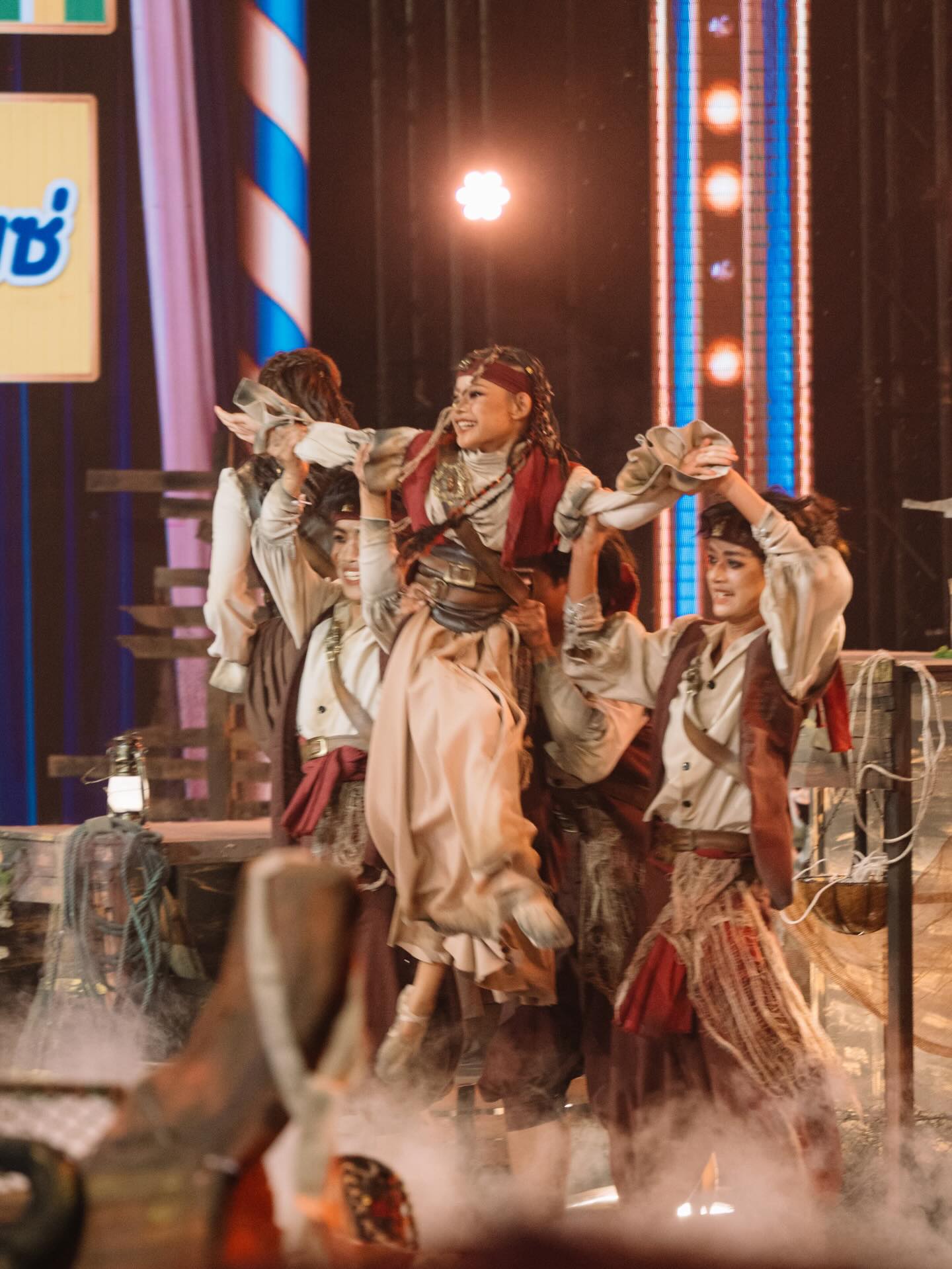 แพนเค้ก - เขมนิจ จามิกรณ์