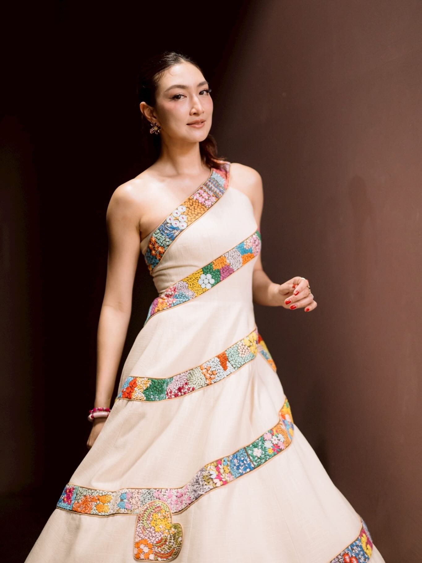 แพนเค้ก - เขมนิจ จามิกรณ์