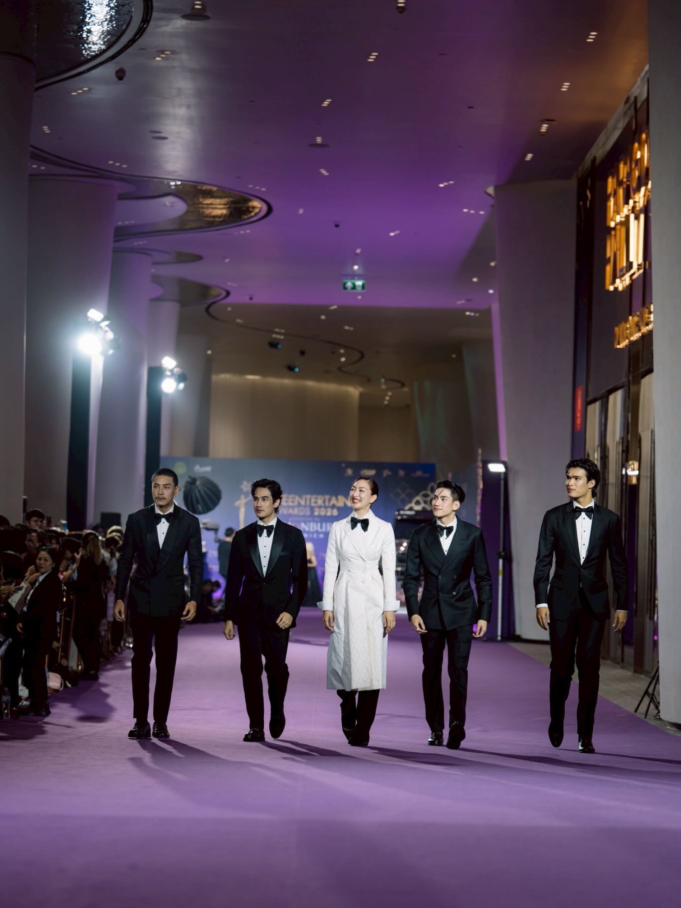 แพนเค้ก - เขมนิจ จามิกรณ์