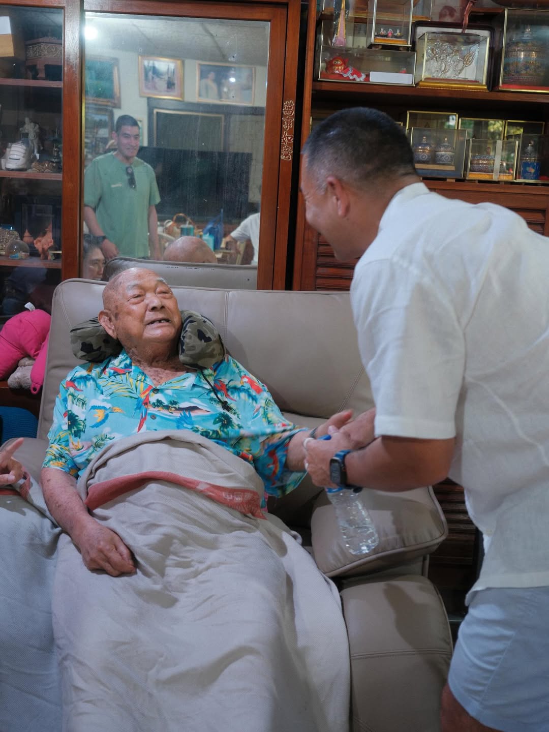 แพนเค้ก - เขมนิจ จามิกรณ์