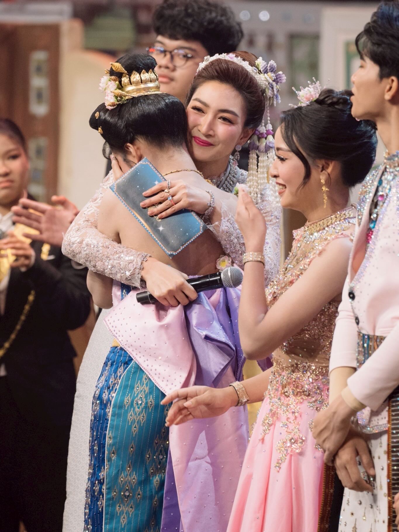 แพนเค้ก - เขมนิจ จามิกรณ์