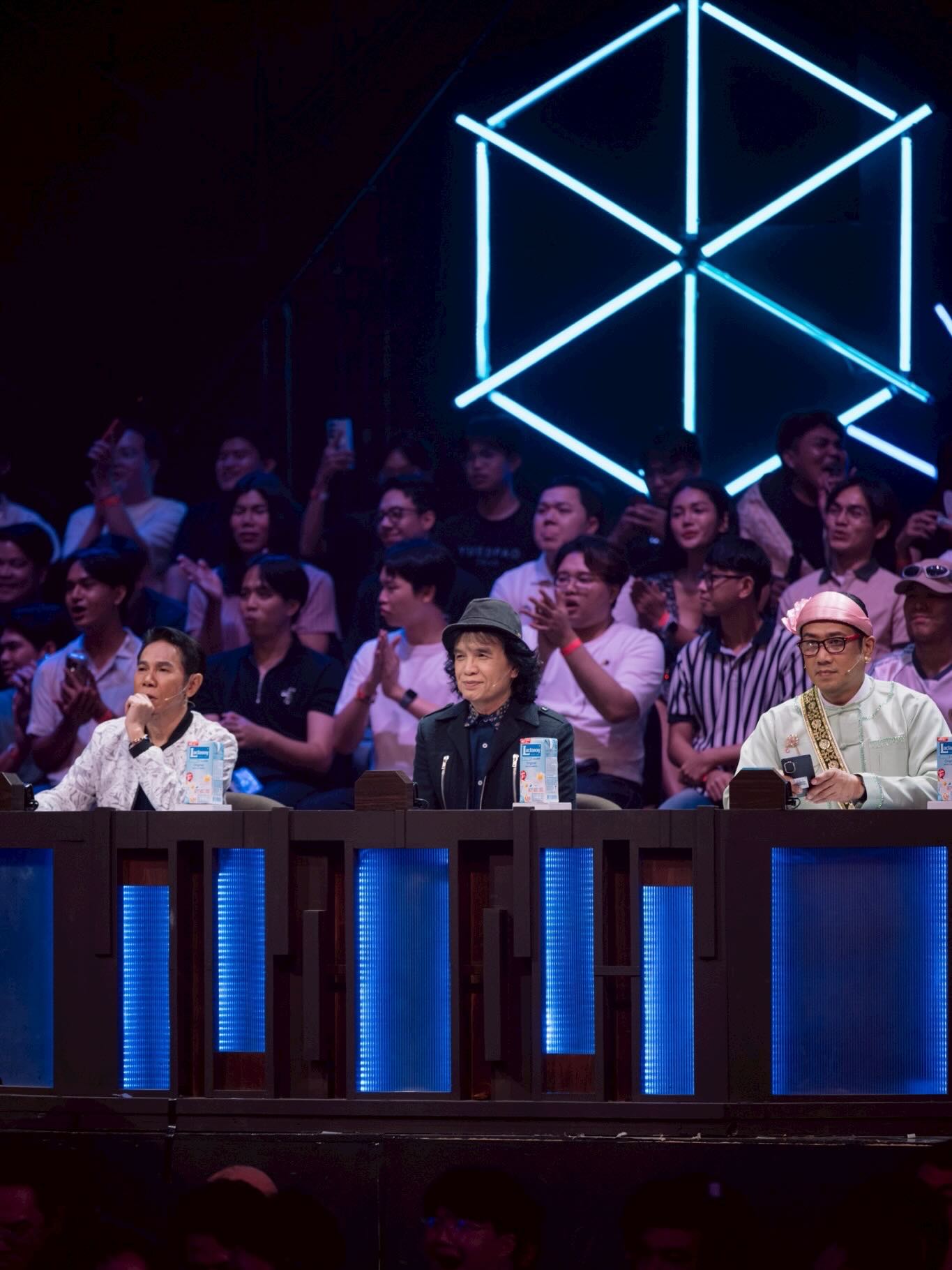 แพนเค้ก - เขมนิจ จามิกรณ์